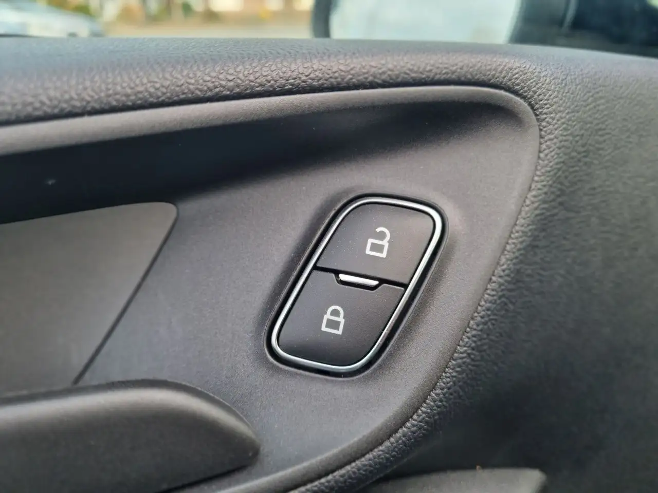 Ford Fiesta 1.1 S&S 1.Hand Parksensoren Navi Garantie, миниатюра 30