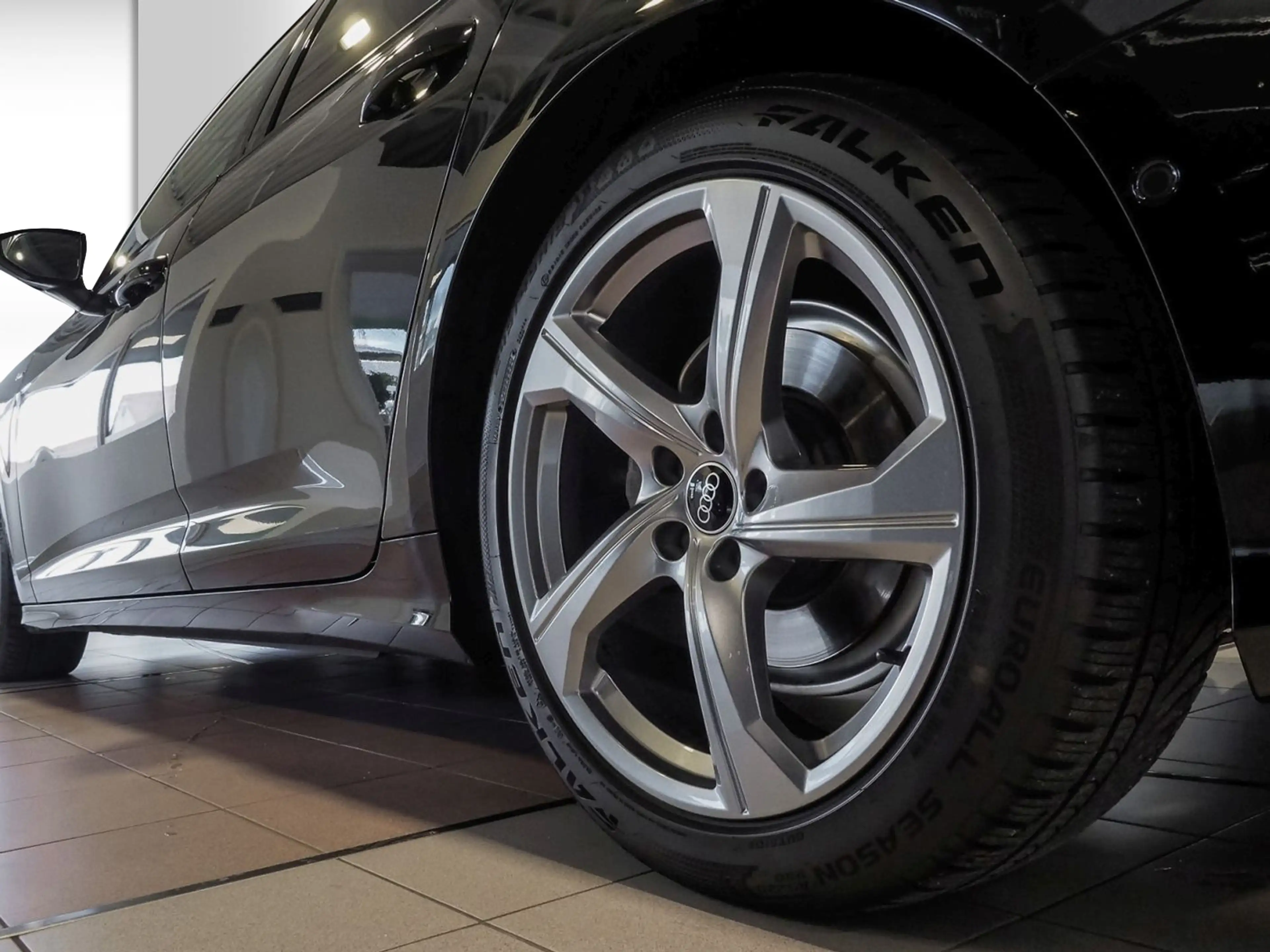 Audi A6 2.0 TDI MHEV PLUS — photo 5