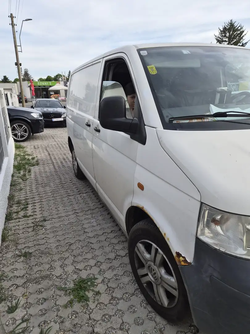 Volkswagen T5 - 1