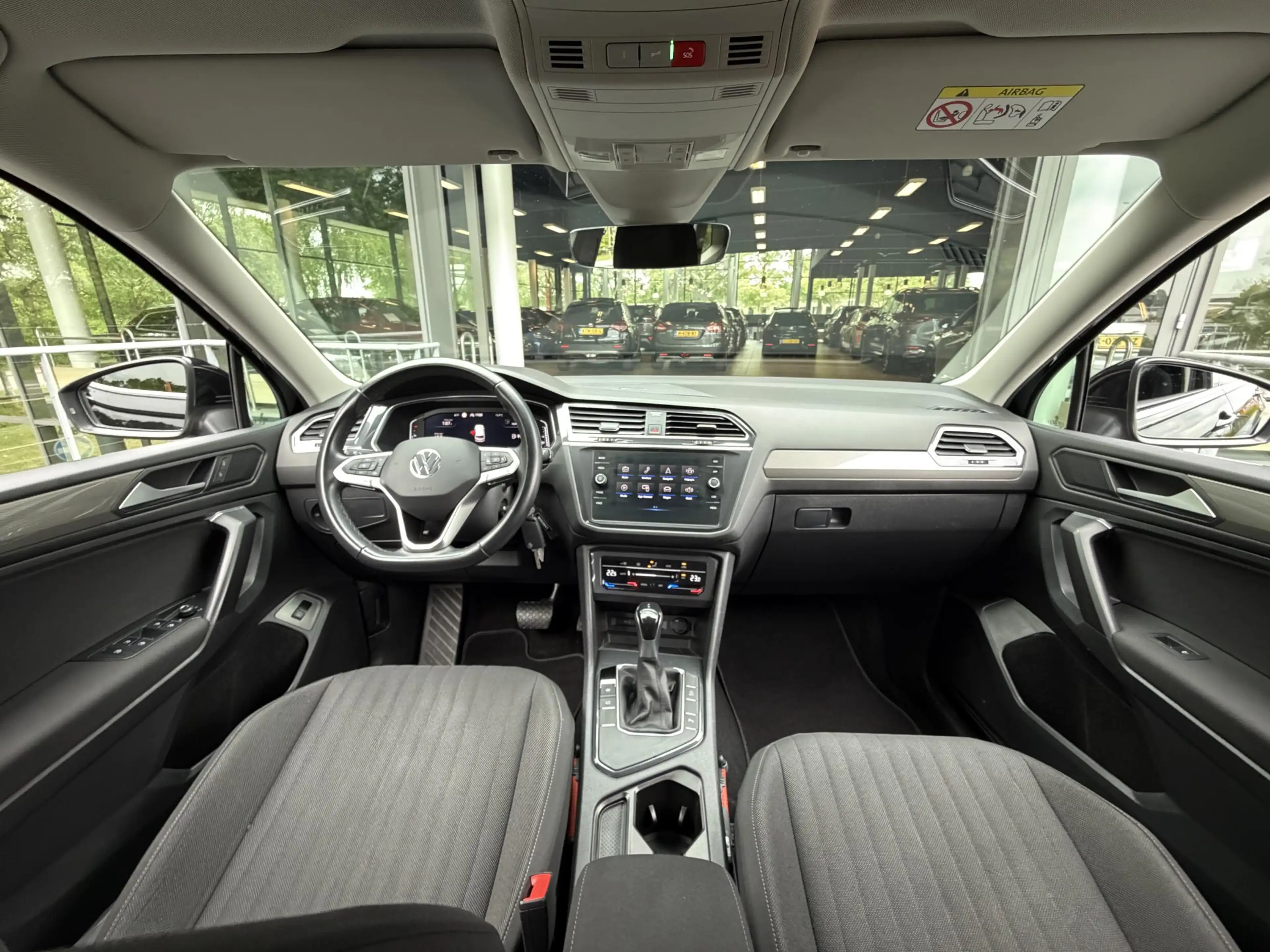 Volkswagen Tiguan Allspace 1.5 TSI Life 7p. Automaat 150PK | Achteruitrijcame — photo 3