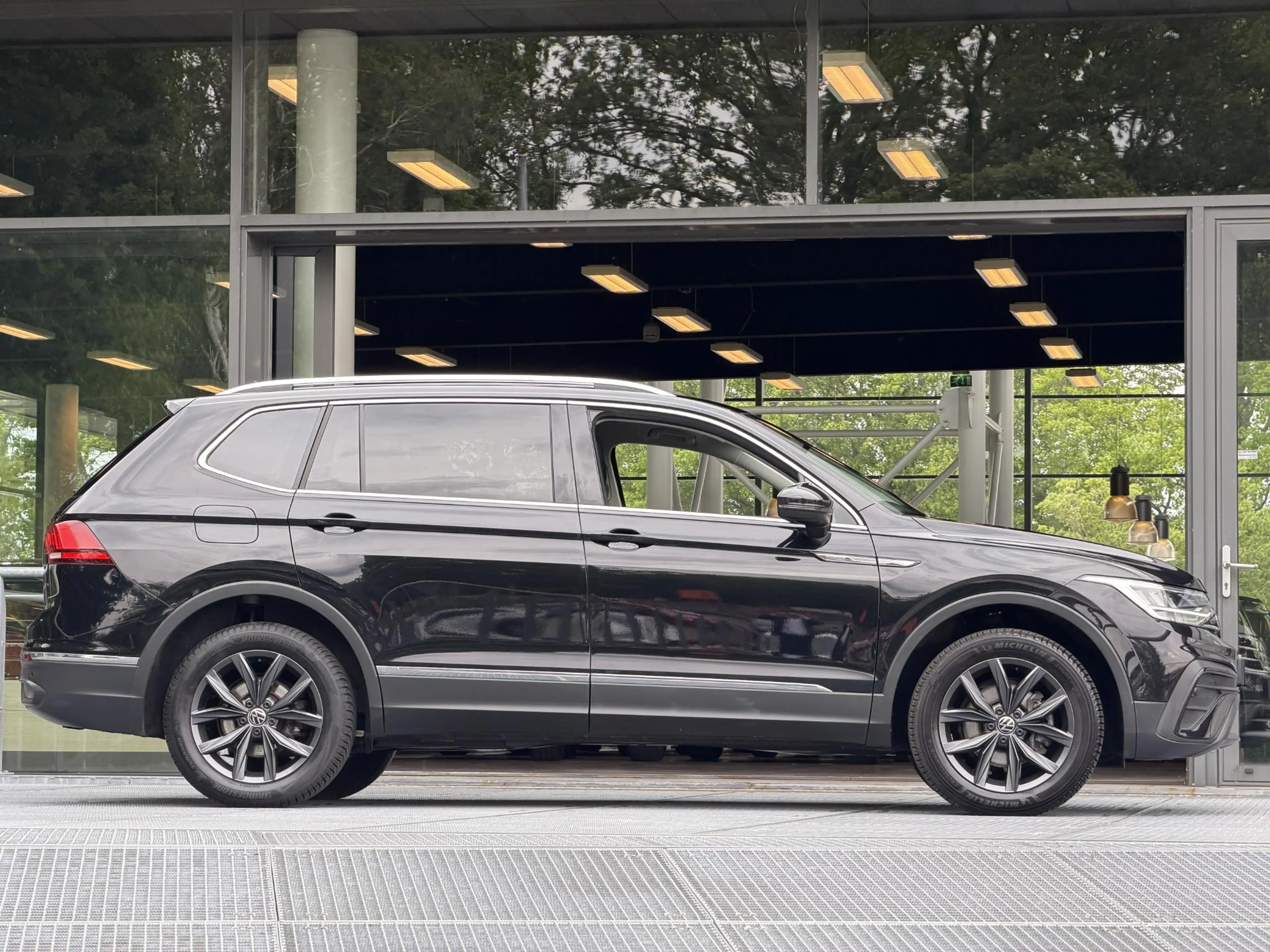 Volkswagen Tiguan Allspace 1.5 TSI Life 7p. Automaat 150PK | Achteruitrijcame — photo 19