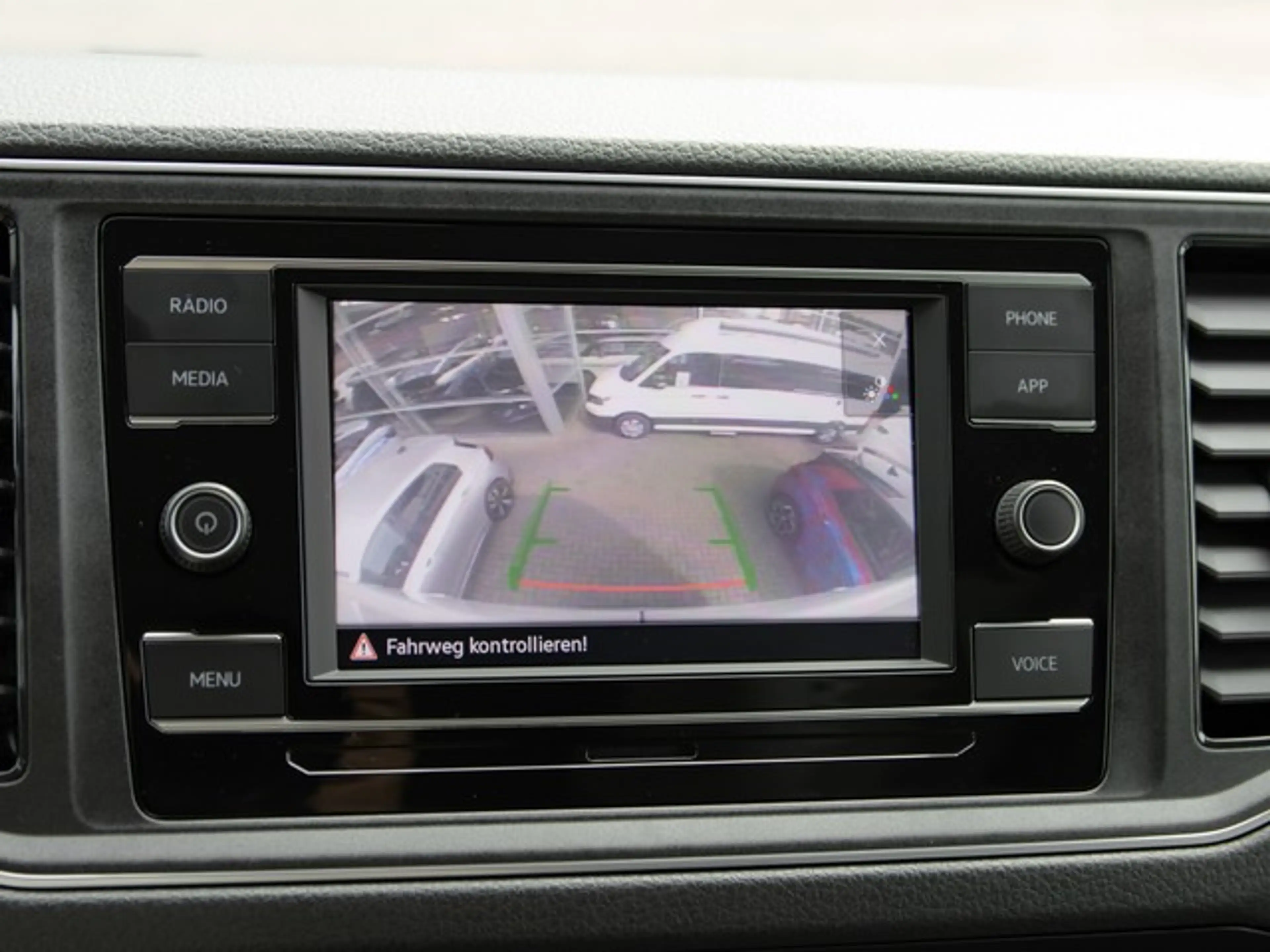 Volkswagen Grand California 600 ACC-KAMERA-GJR-KLIMA — photo 5