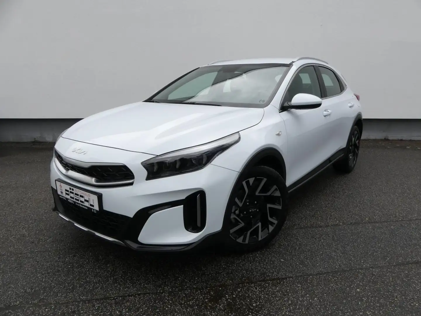 Kia XCeed 1.5T Vision 140PS / ❗SONDERLEASING / ‼️PRIVAT‼️ Weiß - 2