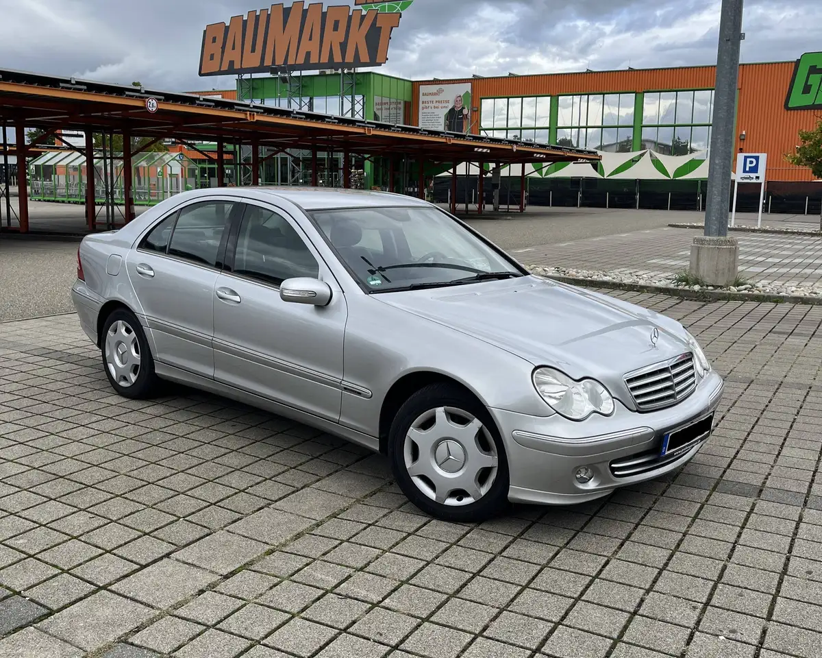 Mercedes-Benz C 200