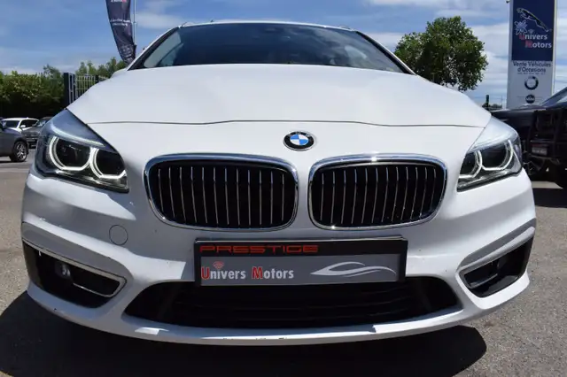 BMW 2 Series view 5