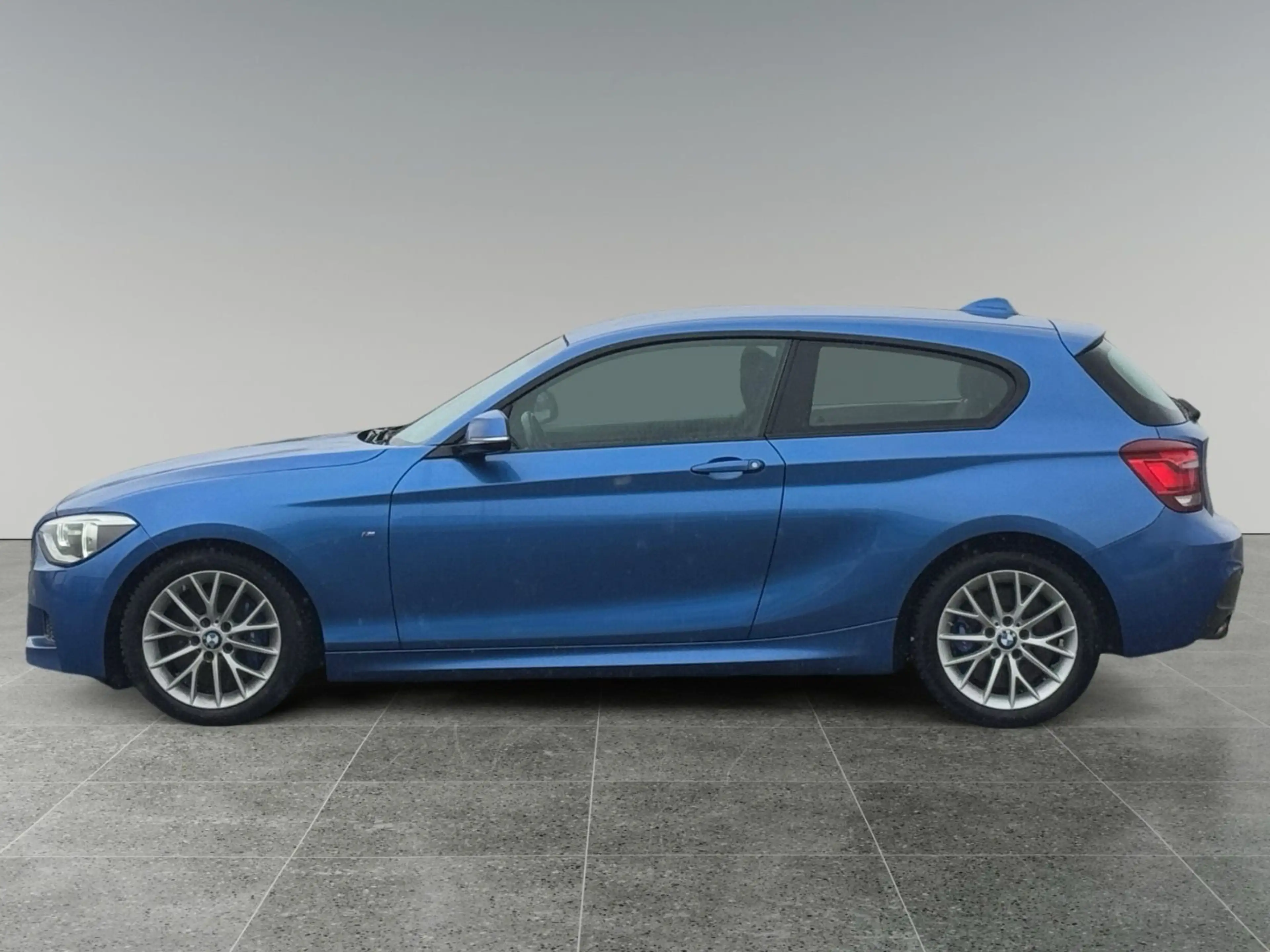 BMW 125 i M Paket * Navi * Xenon * Tempomat * Gepflegt — photo 7