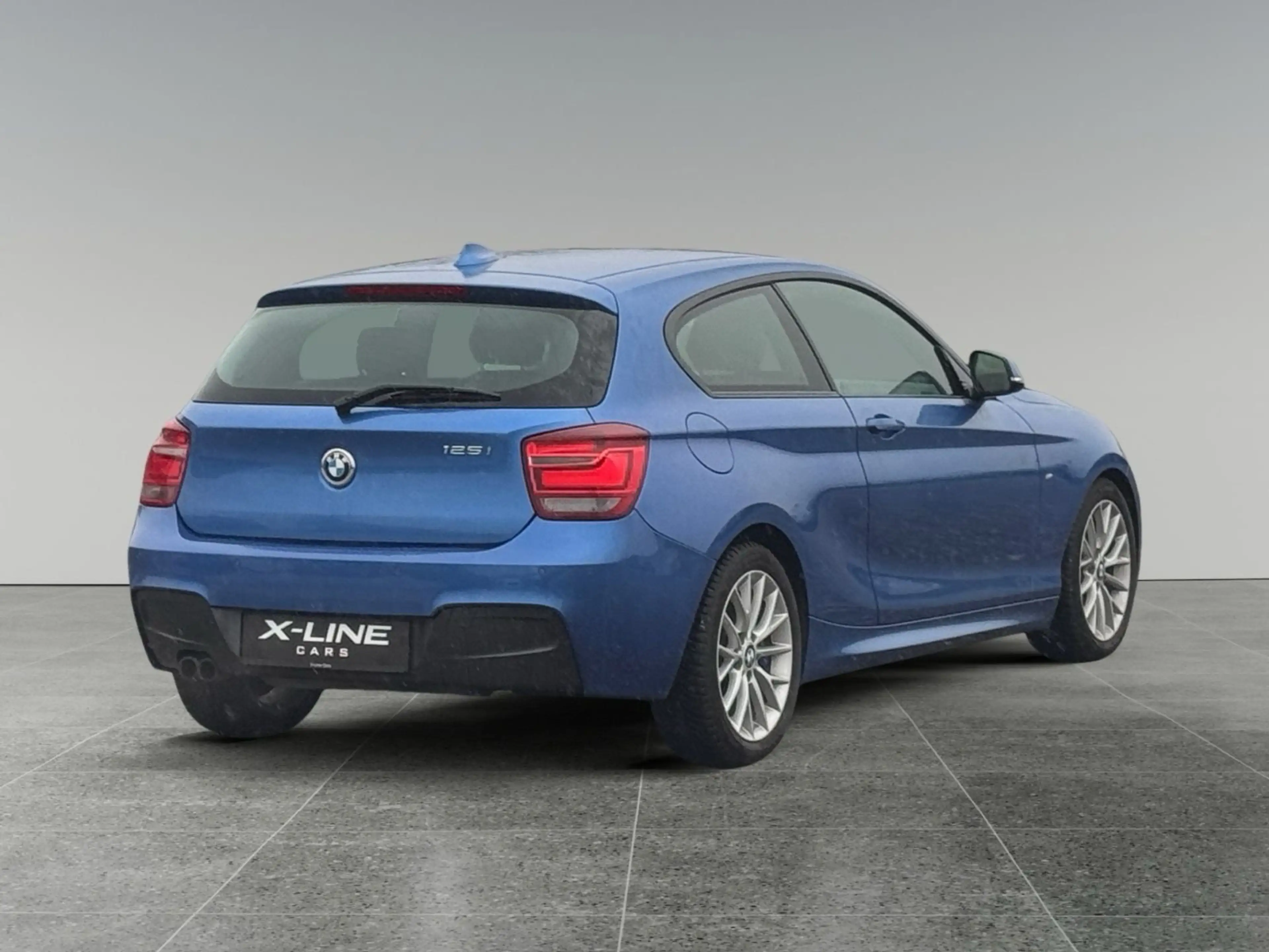 BMW 125 i M Paket * Navi * Xenon * Tempomat * Gepflegt — photo 4