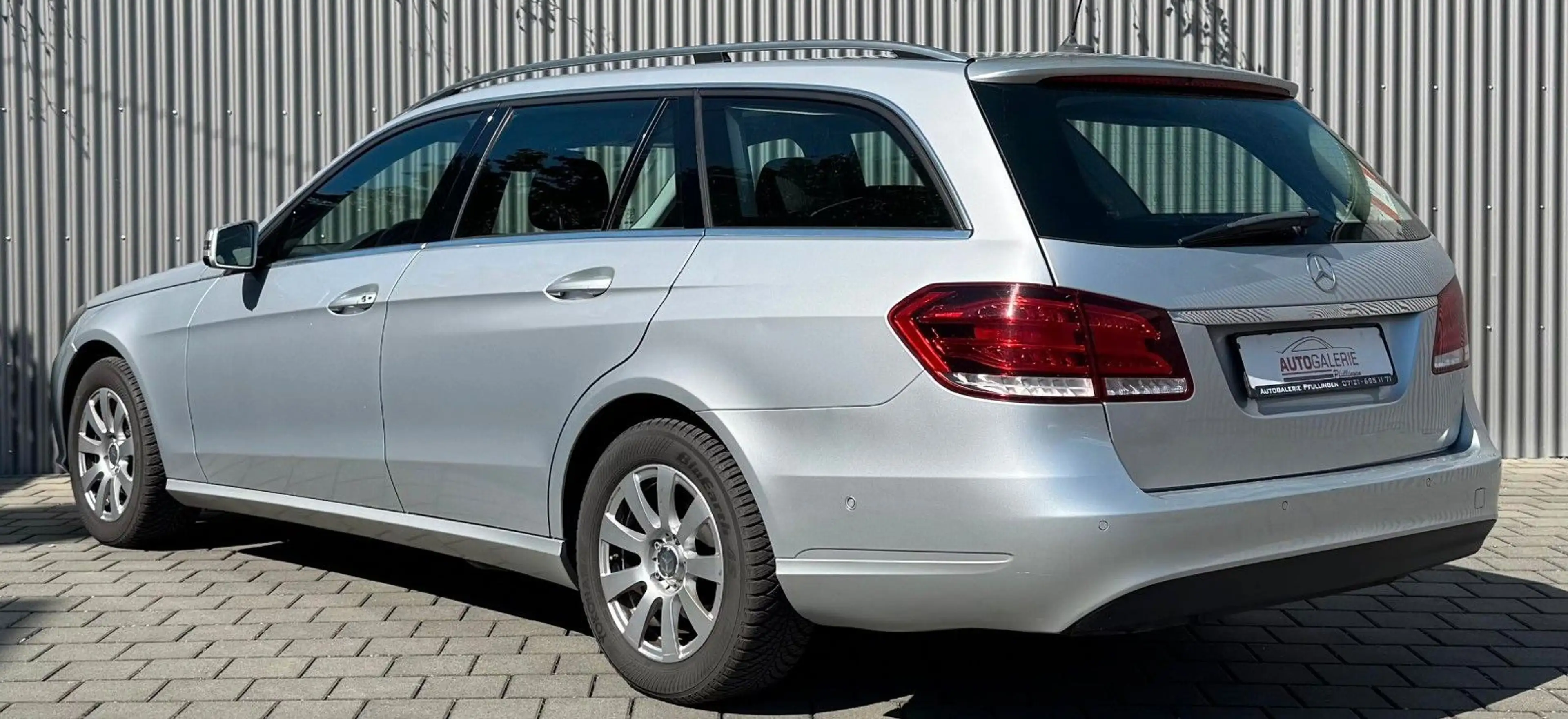 Mercedes-Benz E 250 BlueTec SHZ LED Schiebedach Motorprobleme — photo 8