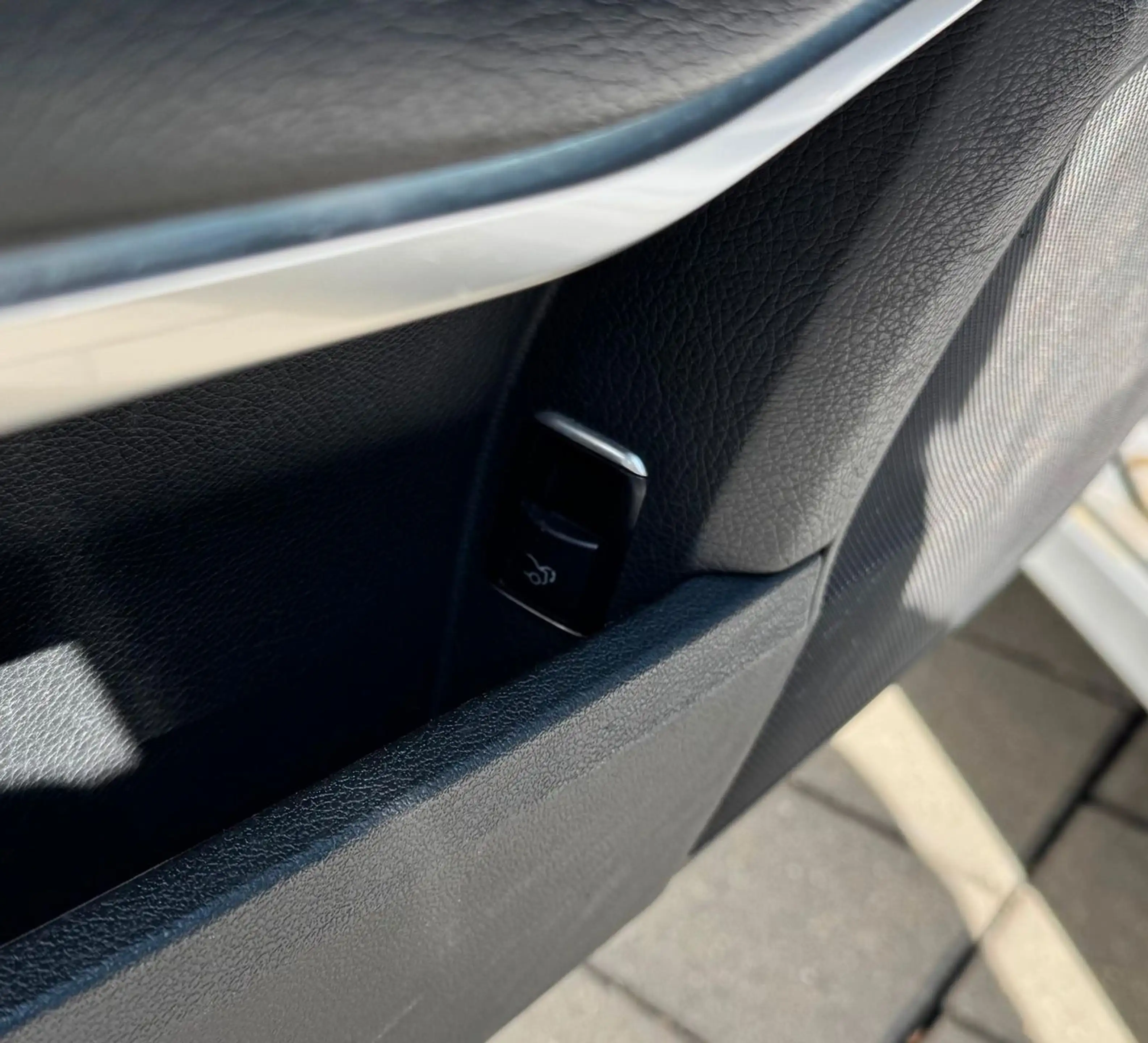 Mercedes-Benz E 250 BlueTec SHZ LED Schiebedach Motorprobleme — photo 15