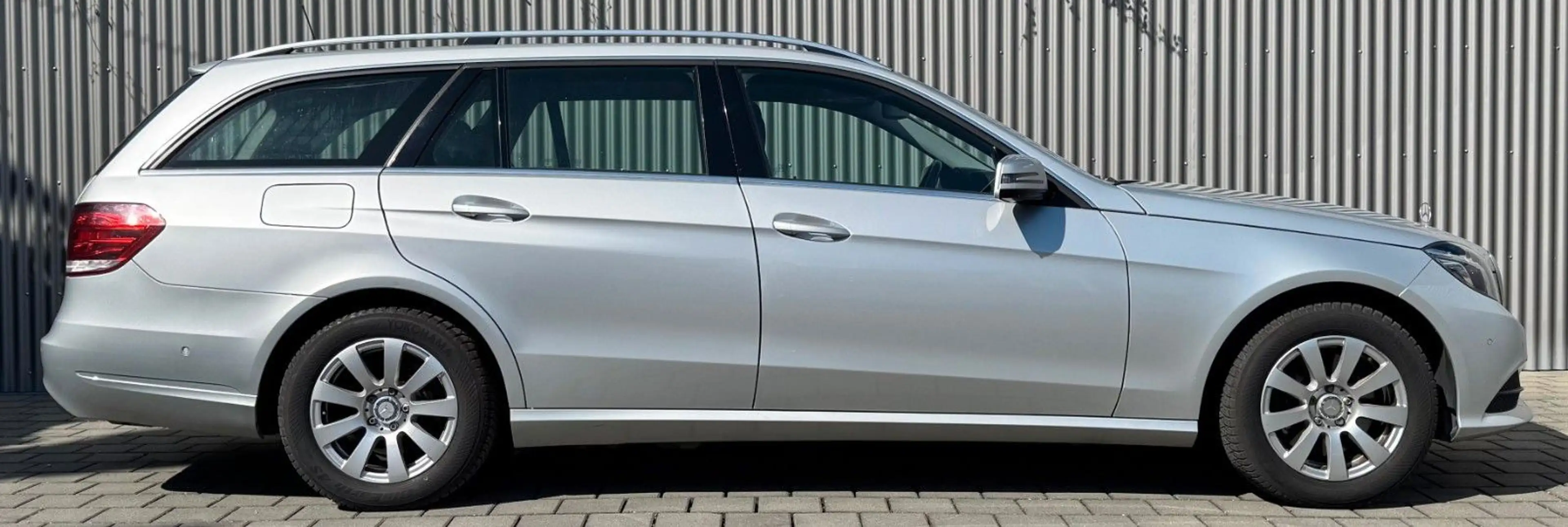 Mercedes-Benz E 250 BlueTec SHZ LED Schiebedach Motorprobleme — photo 4