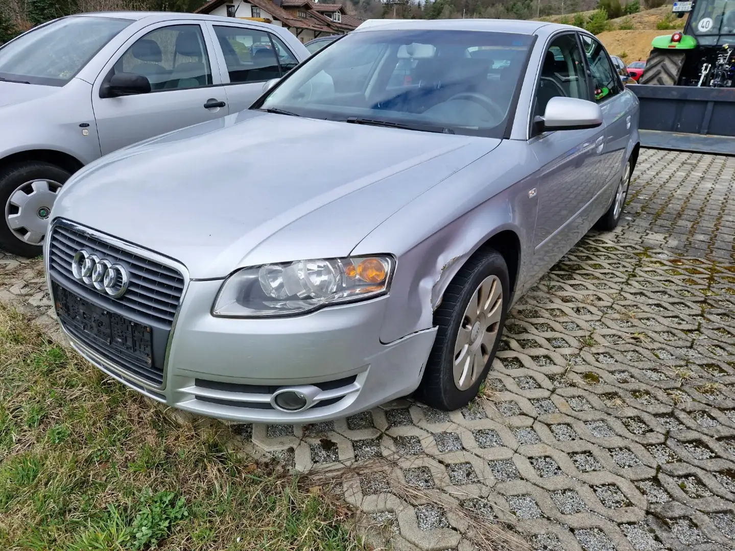 Audi A4 2.0 Argent - 1