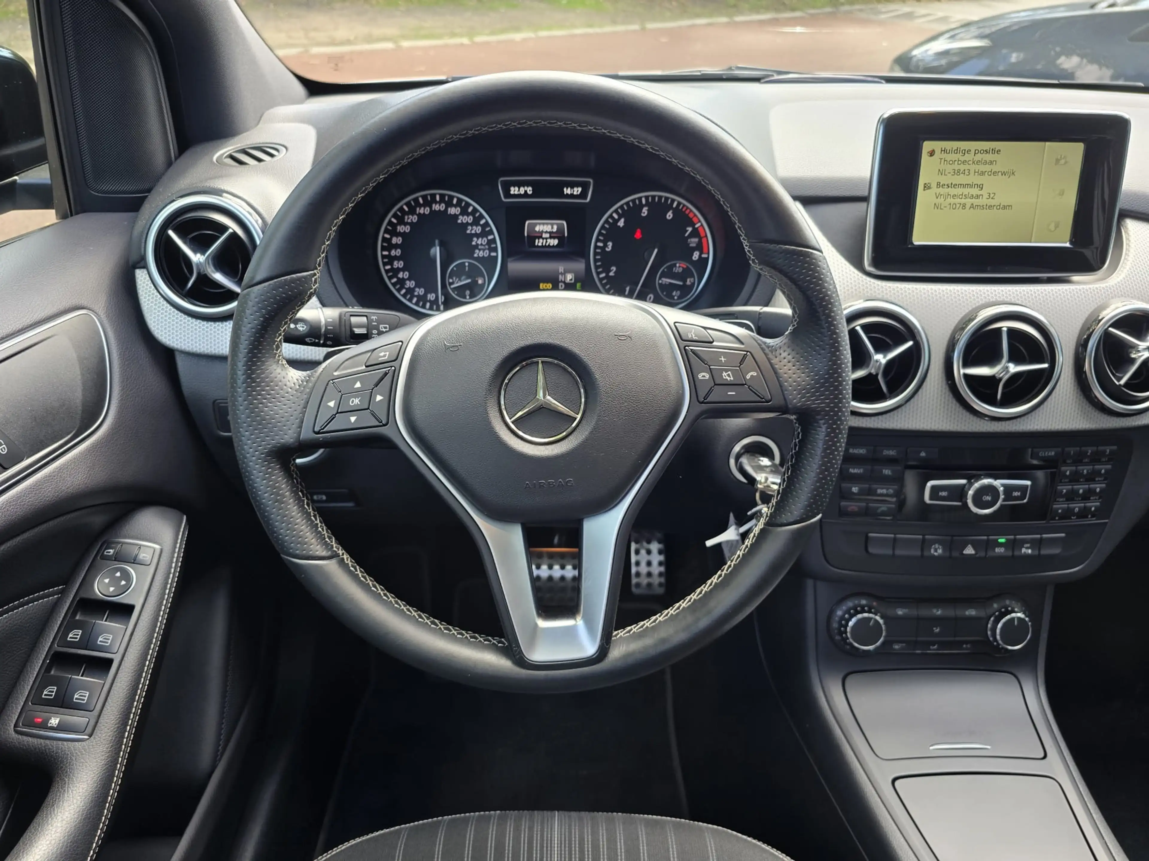 Mercedes-Benz B 180 Ambition | AUTOMAAT | 3/6 OF 12MND GARANTIE | NAVI — photo 25
