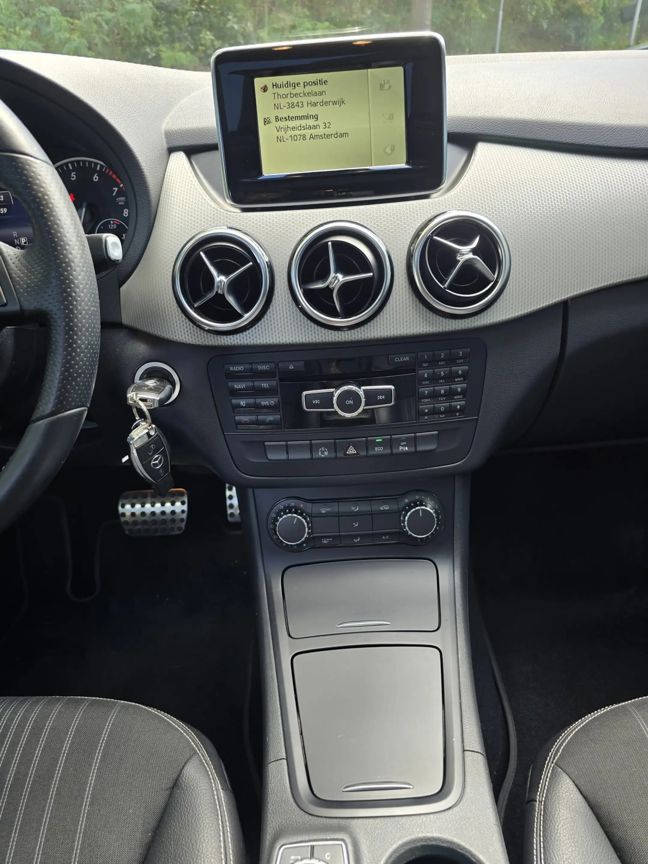 Mercedes-Benz B 180 Ambition | AUTOMAAT | 3/6 OF 12MND GARANTIE | NAVI — photo 26