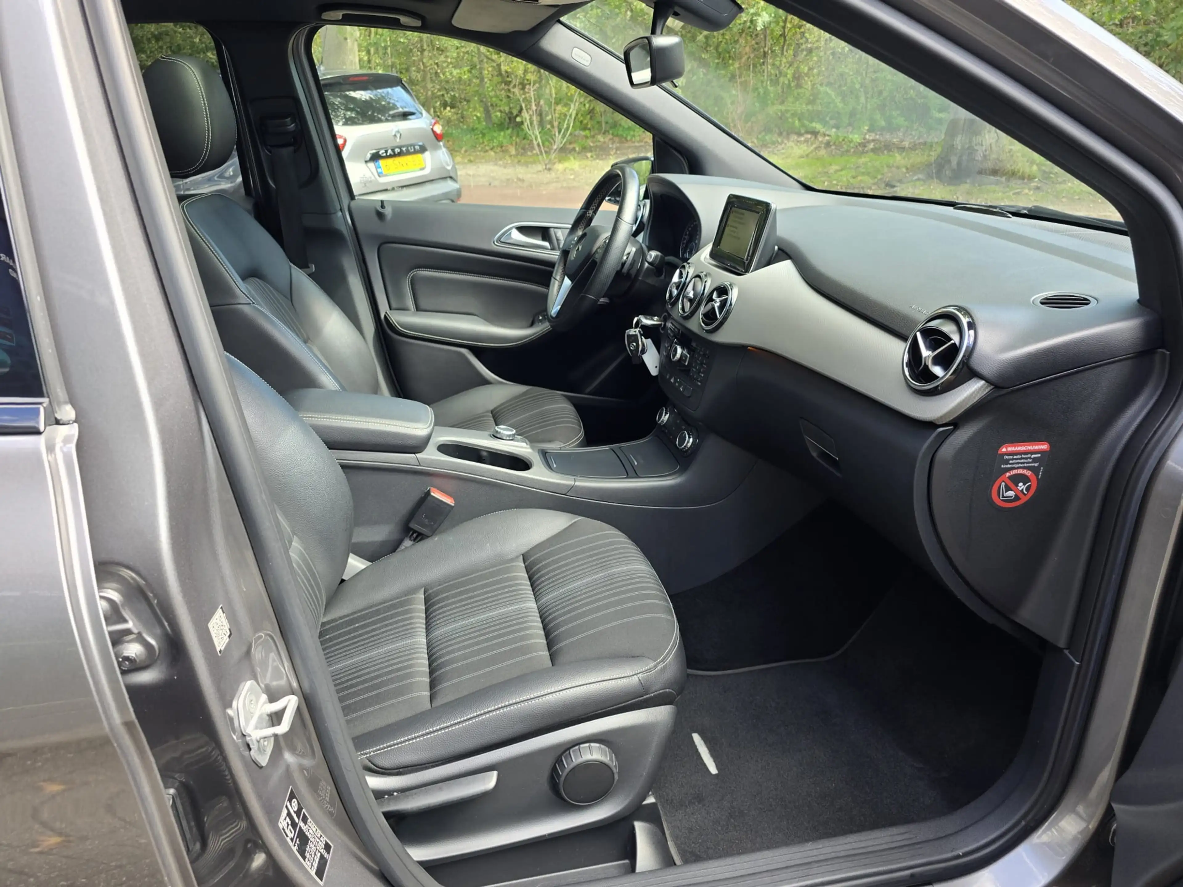 Mercedes-Benz B 180 Ambition | AUTOMAAT | 3/6 OF 12MND GARANTIE | NAVI — photo 21