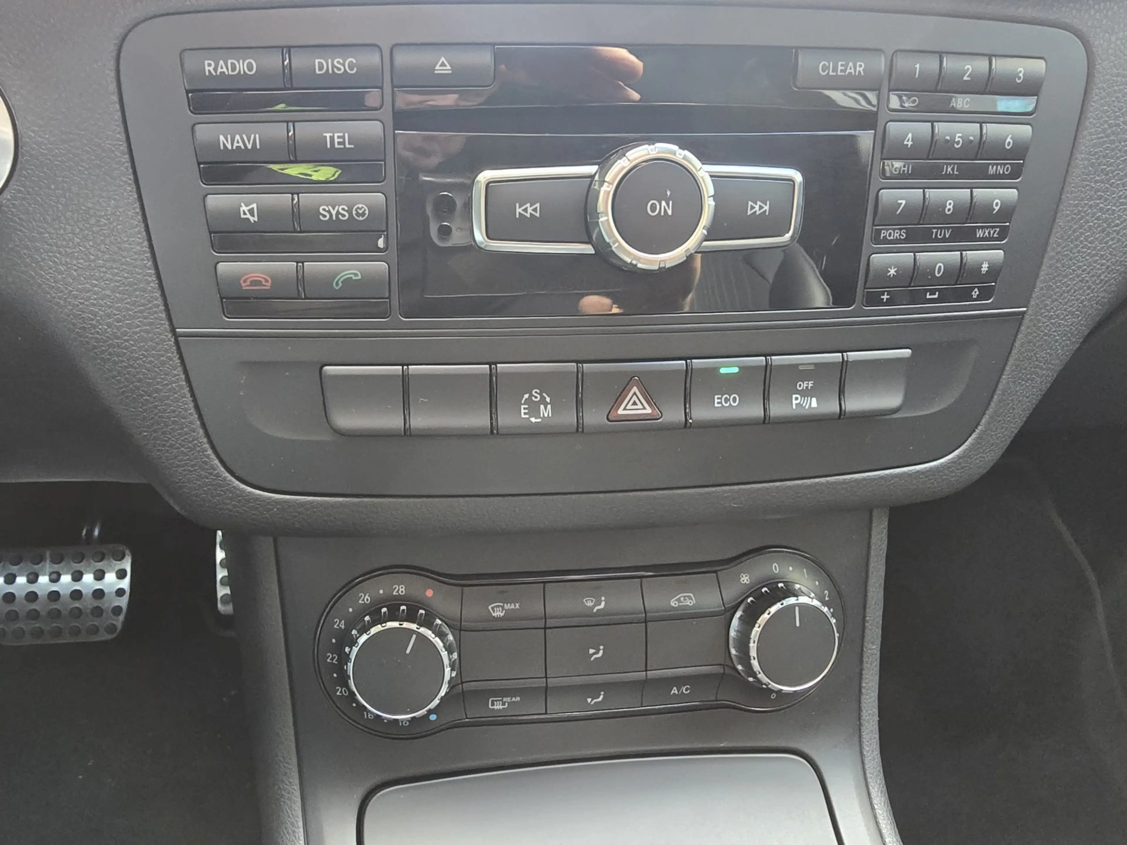 Mercedes-Benz B 180 Ambition | AUTOMAAT | 3/6 OF 12MND GARANTIE | NAVI — photo 28
