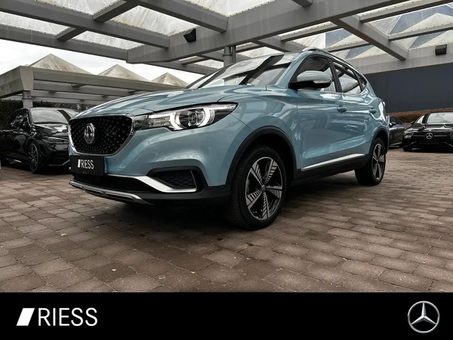 MG ZS Luxury Navi LED Pano Kamera Spur Keyless Leder - 1