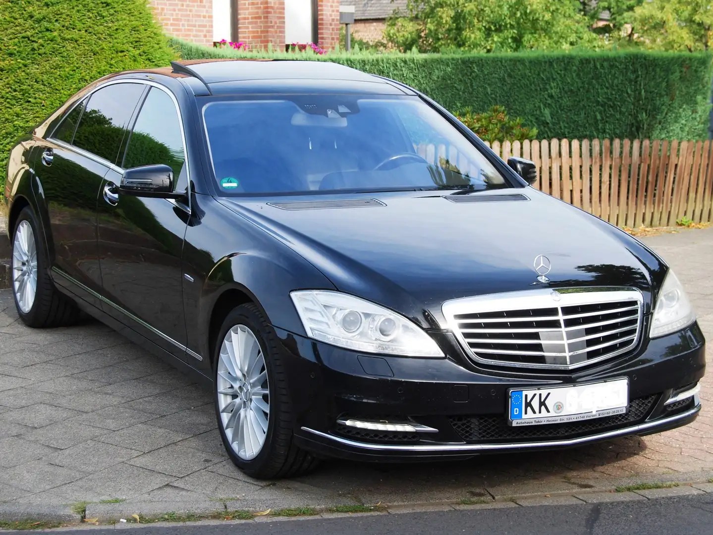 Mercedes-Benz S 350 S 350 BlueTec L (221.126) * Lang-Vollausstattung * Noir - 2
