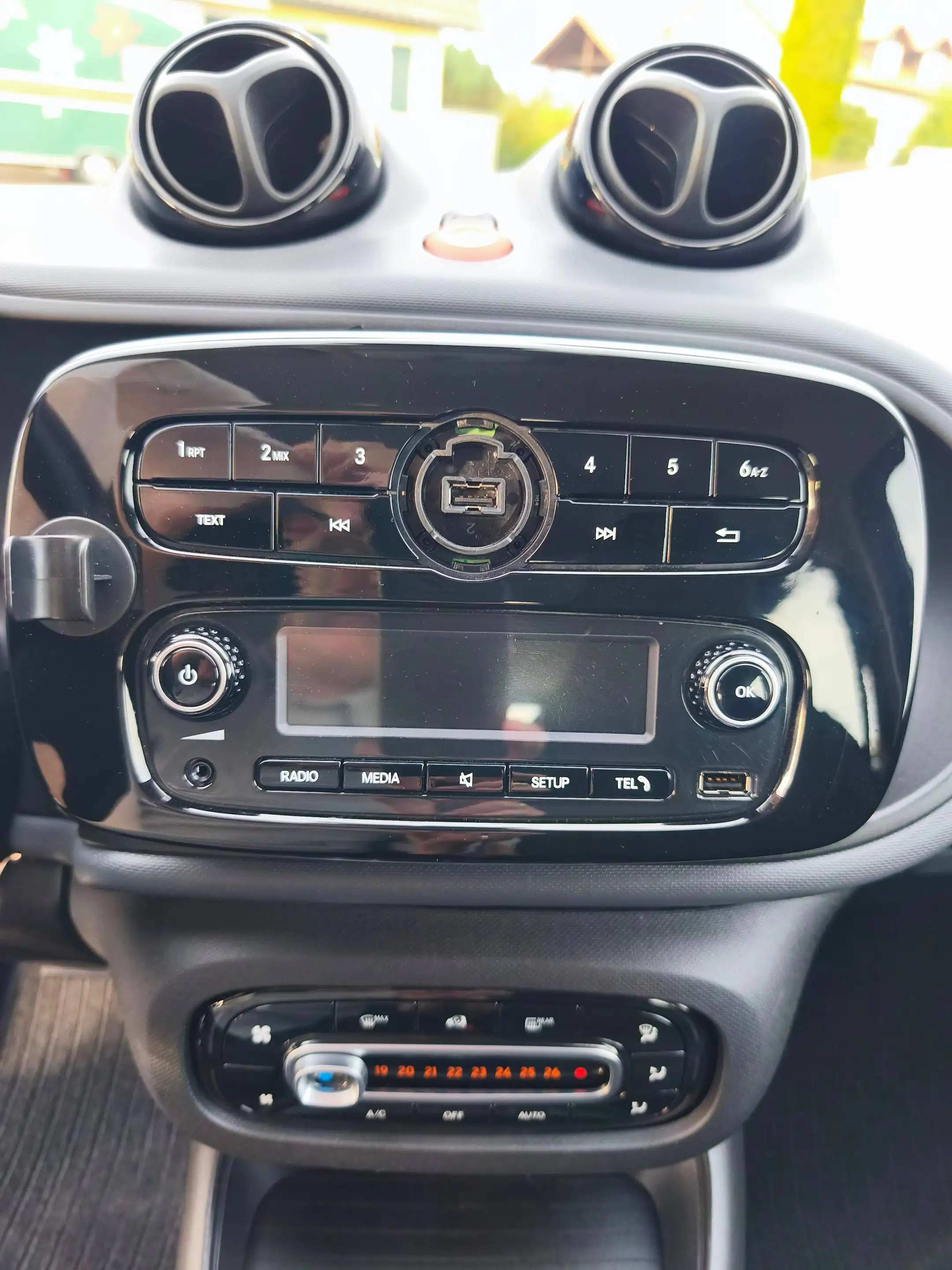 smart forFour electric drive / EQ (453.091) — photo 10