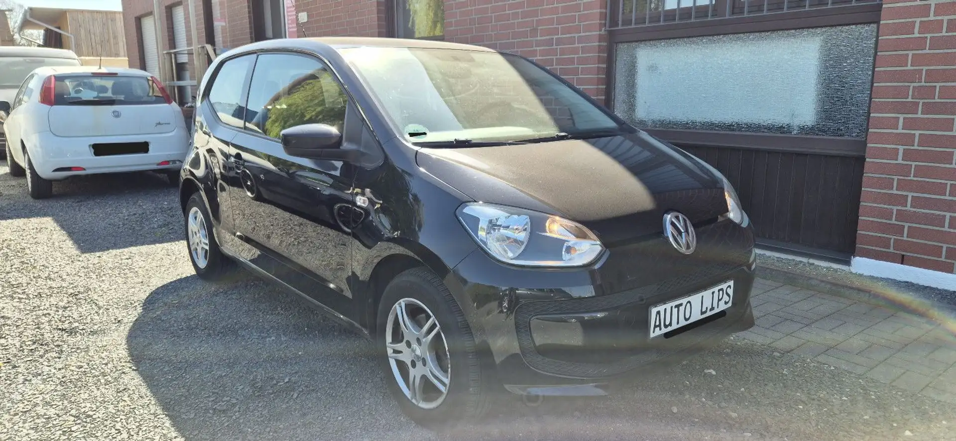 Volkswagen up! 1.0 move up! 75PS - KLIMA - NAVI - 1