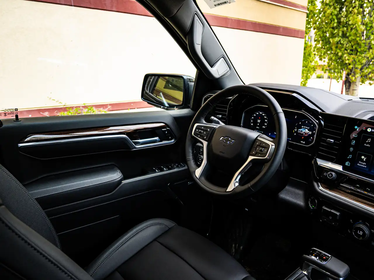 Chevrolet Silverado 1500 снимка Chevrolet Silverado 1500