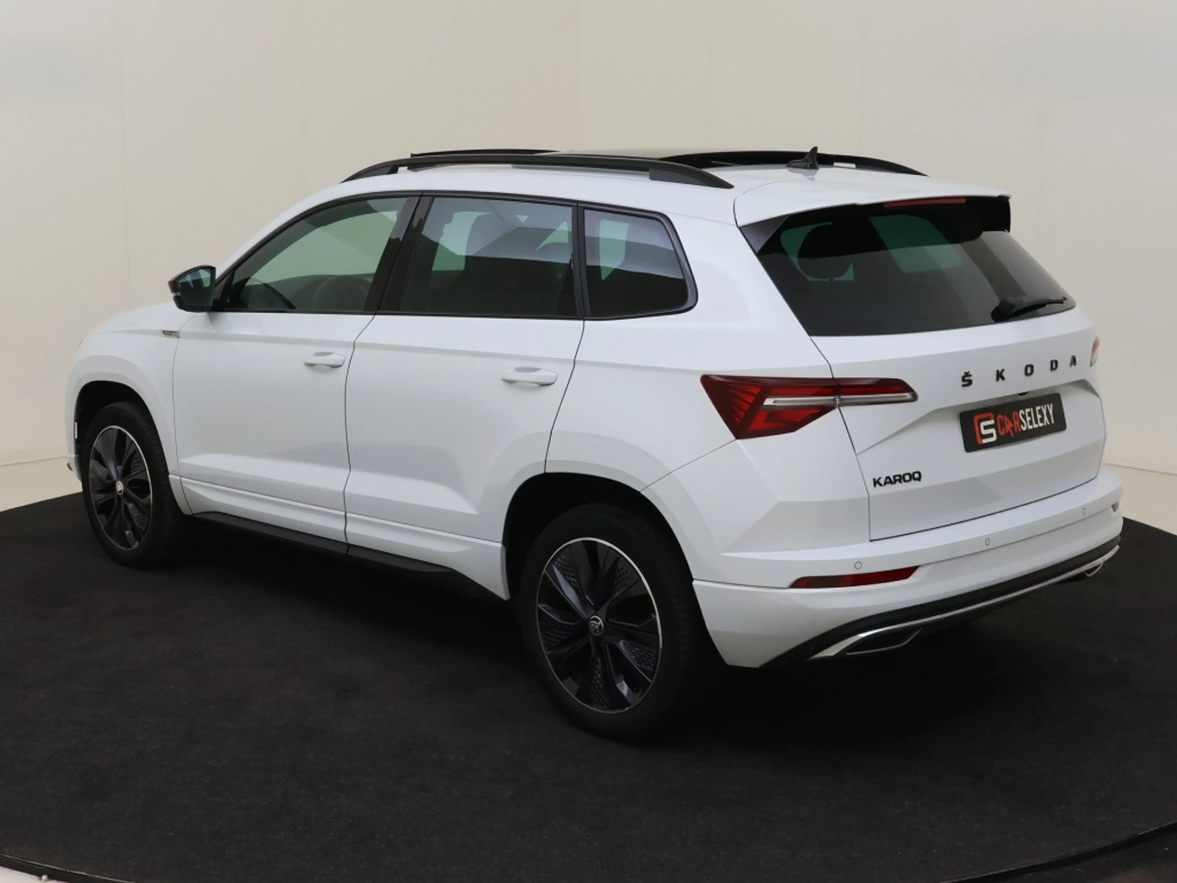 Skoda Karoq 1.5 TSI Sportline Business Automaat 150PK Sportpak — photo 2
