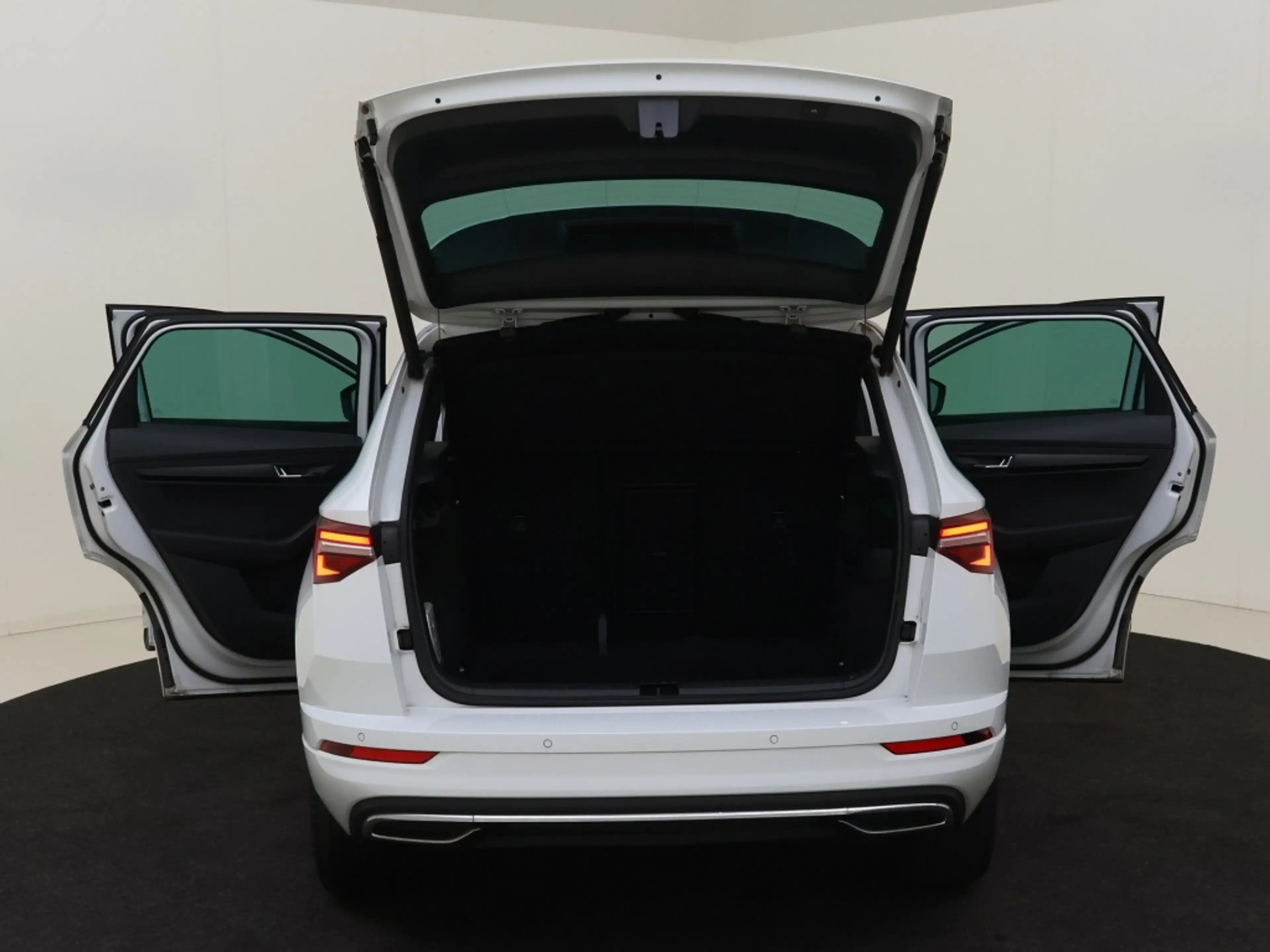 Skoda Karoq 1.5 TSI Sportline Business Automaat 150PK Sportpak — photo 32