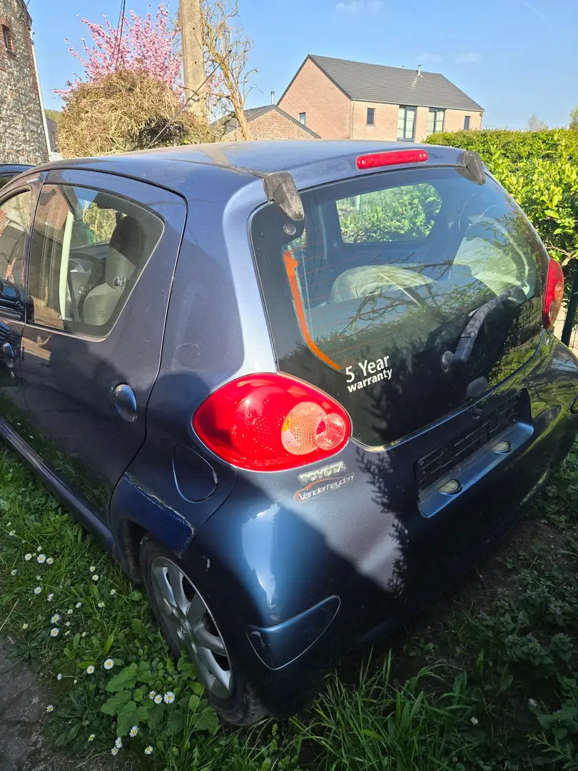 Toyota Aygo 1.0i VVT-i Music Bleu - 1