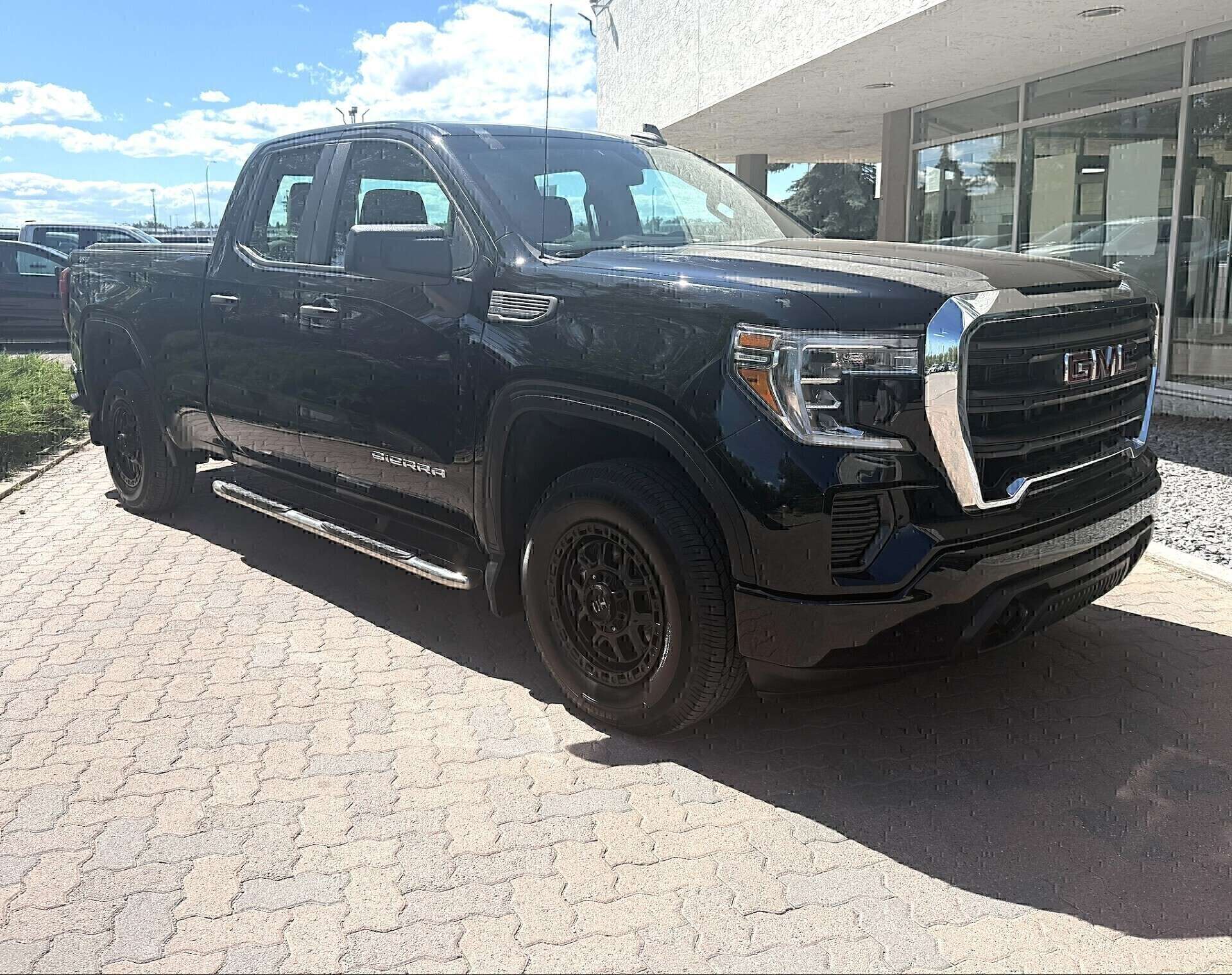 Black 2019 GMC Sierra 1500 Pickup Truck Four-Wheel Drive 8-Speed Automatic