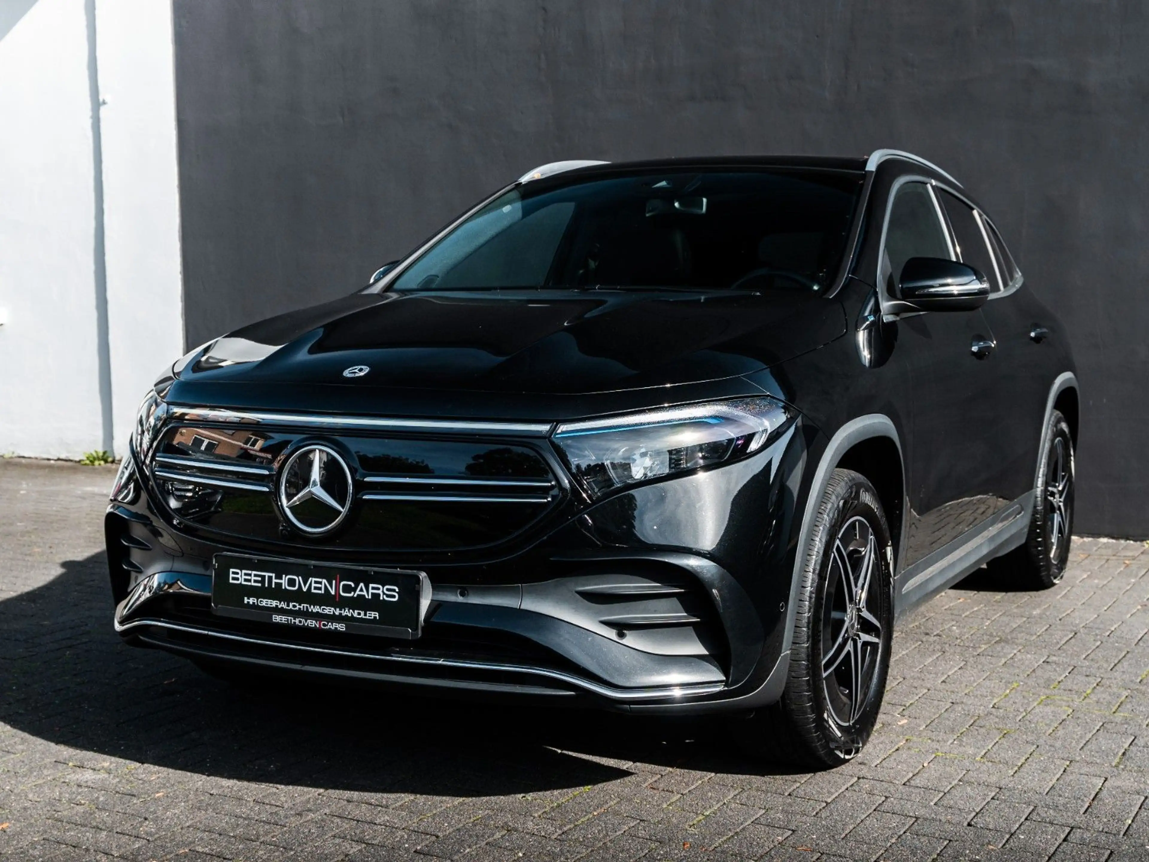 Mercedes-Benz EQA 250 AMG LINE Pano AHK GARNATIE 01/28
