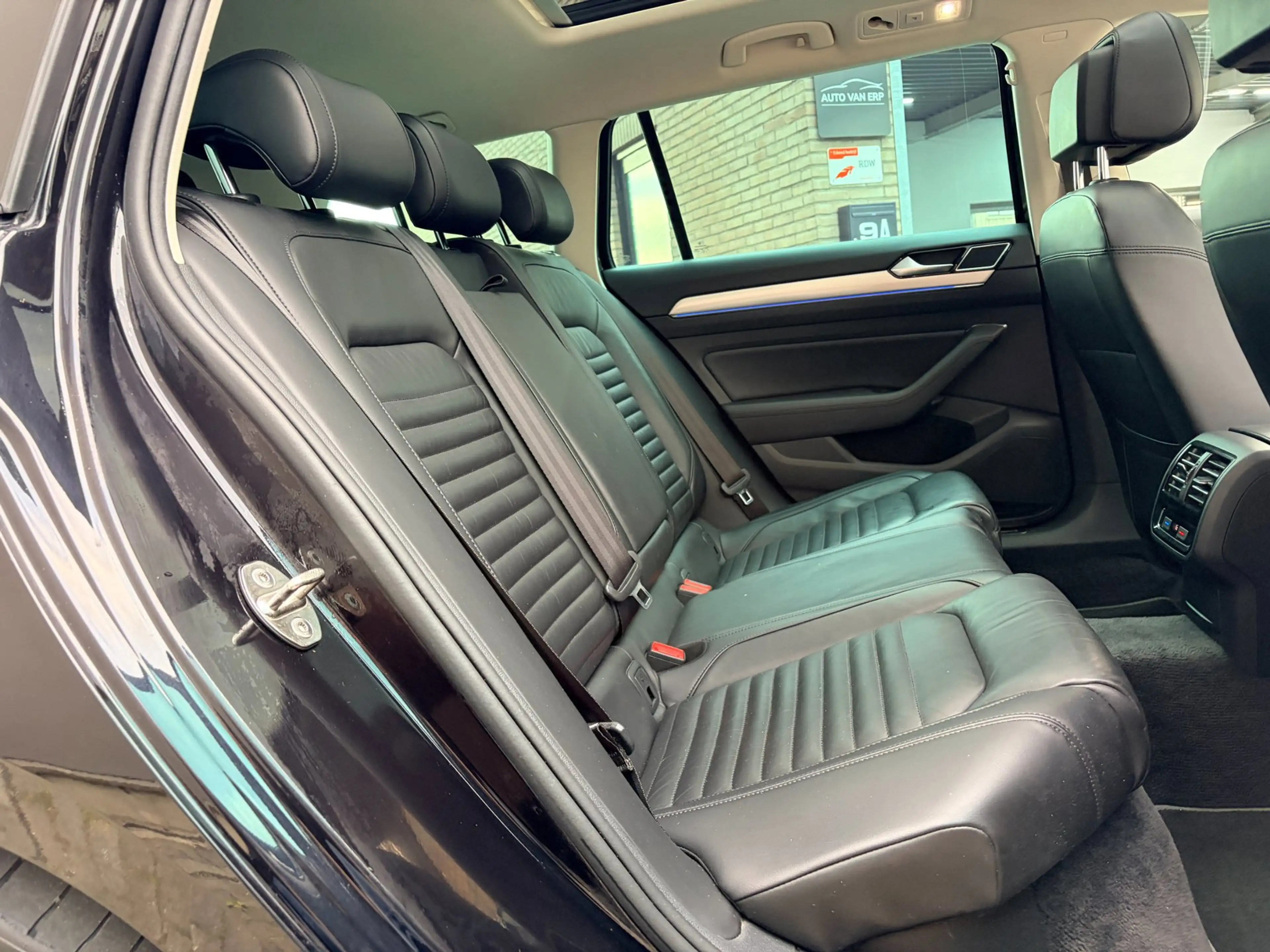 Volkswagen Passat Variant 1.4 TSI GTE Highline — photo 6