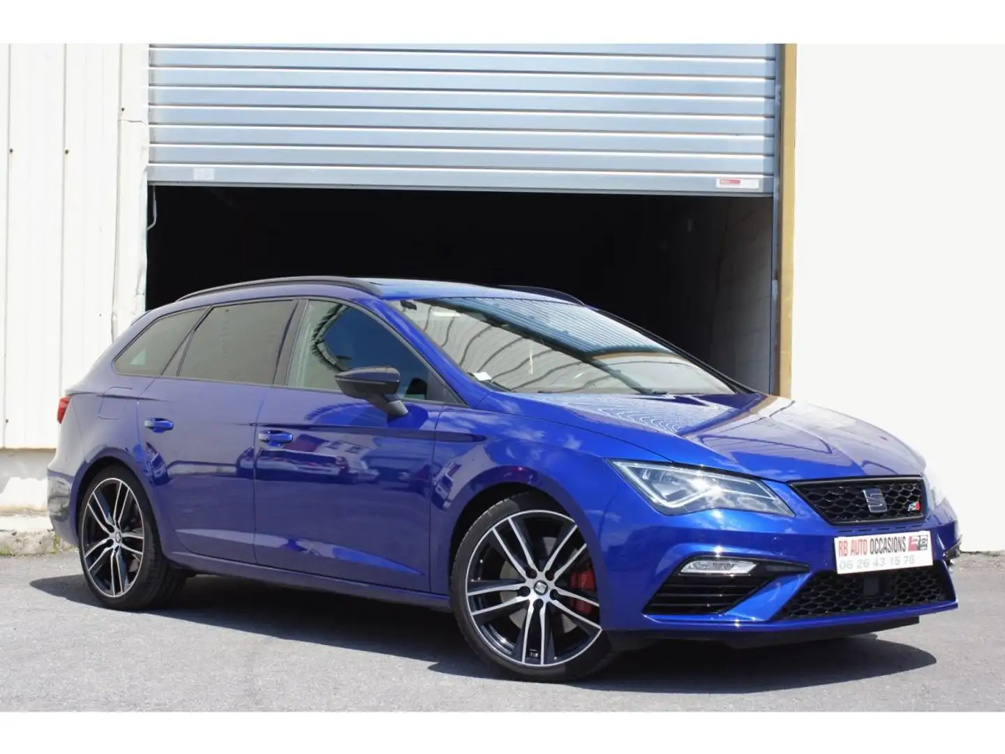 SEAT Leon LEON CUPRA ST 300 2.0 TSI 300cv DSG6 + PACK PERF / Bleu - 1
