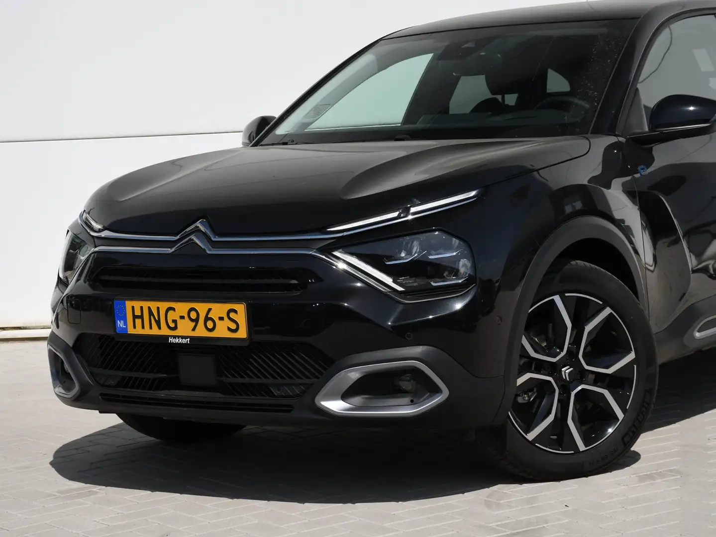 Citroen E-C4 Electric Max 50kWh 136pk Automaat MASSAGE | 18''LM | DODE H Zwart - 2