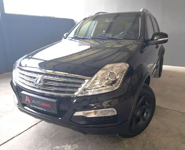 SsangYong Rexton 2.2 e-x Di 4WD Automatik/Ahk. 3.5t