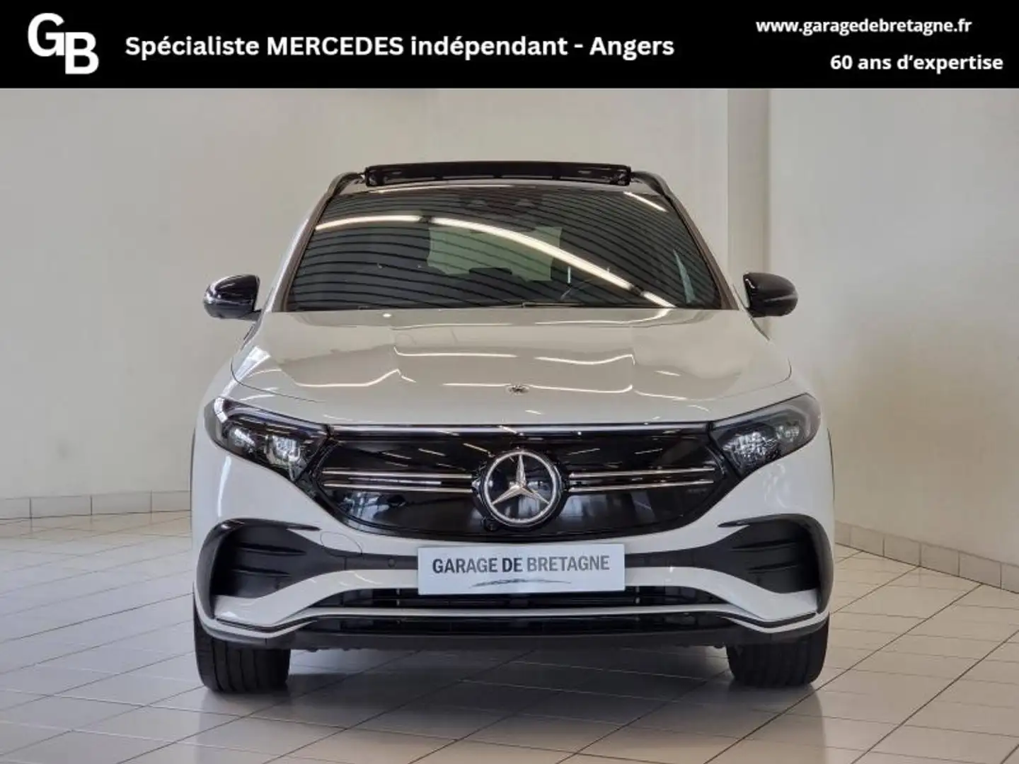 Mercedes-Benz EQA 250 190ch AMG Line Blanc - 2