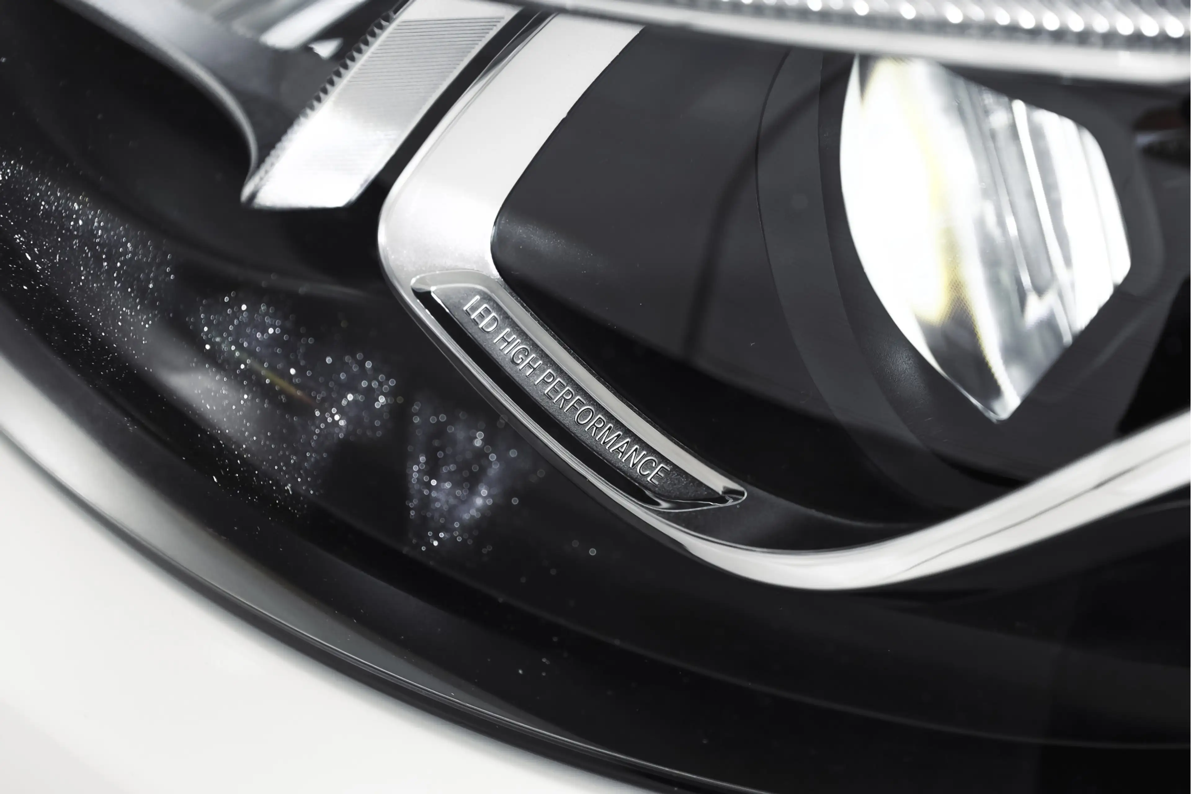 Mercedes-Benz GLC 250 Coupé 4MATIC 211 PK Premium AMG Line | S/K-Panodak — photo 38