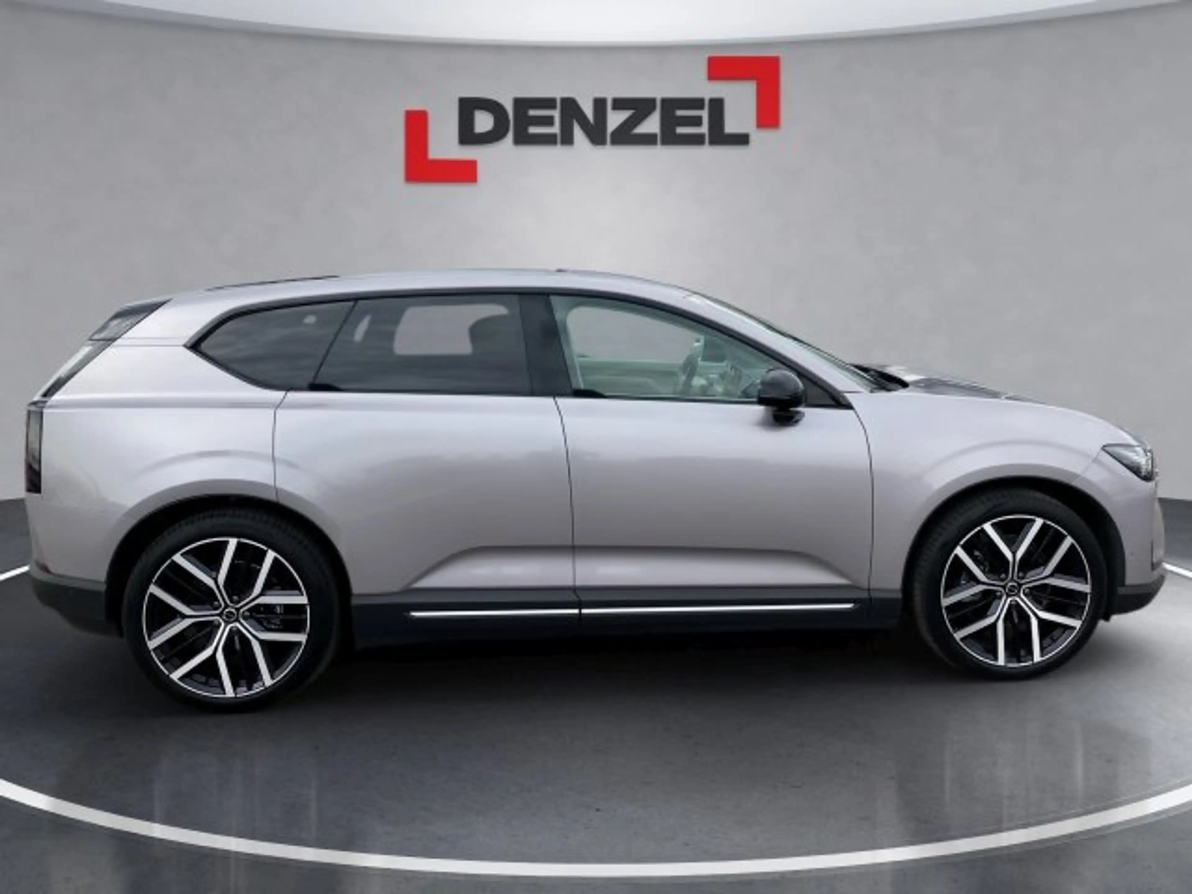 Volvo EX60 Ultra, P10 AWD Vollelektrisch — photo 5