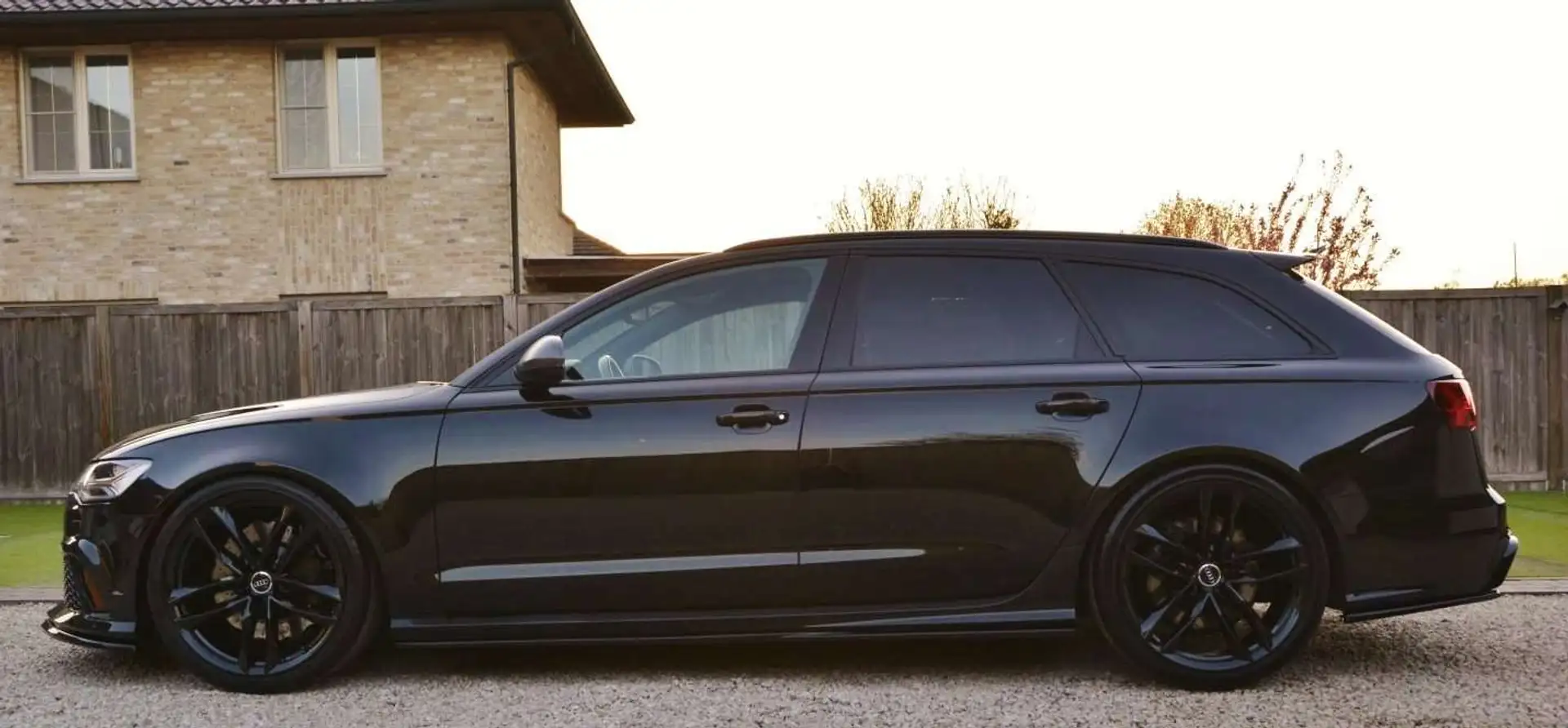 Audi RS6 4.0 V8 TFSI Quattro \EXCLUSIVE BLACK EDITION\ Noir - 1
