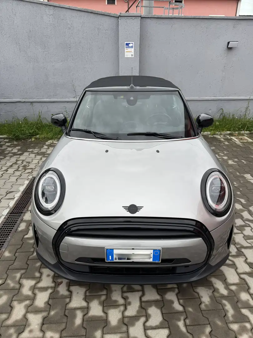 MINI Cooper Cabrio Mini Cabrio 1.5 Cooper Classic auto Silver - 1