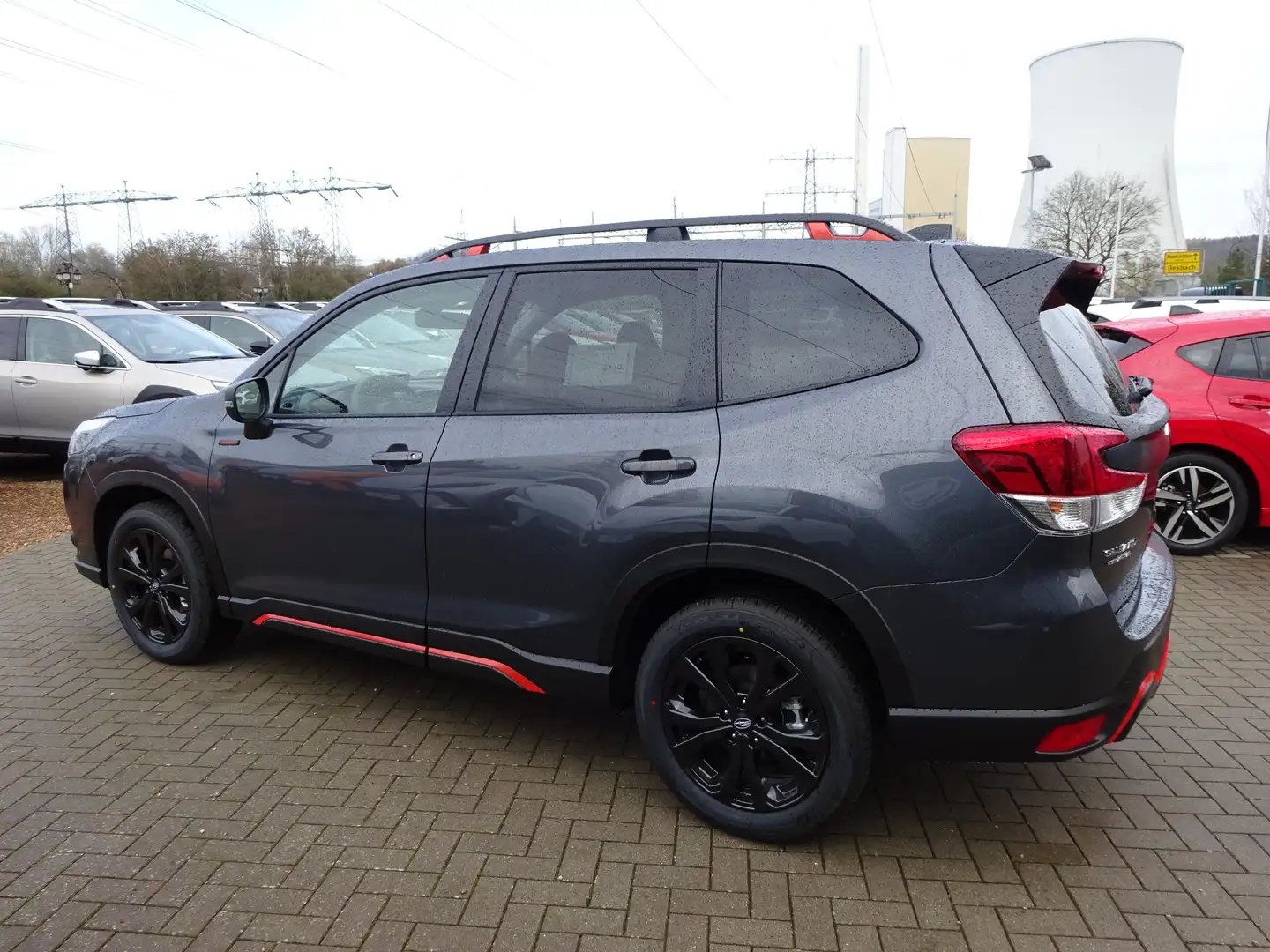 Subaru Forester 2.0ie Lineartronic Edition Exclusive Cross 2024 Grau - 2
