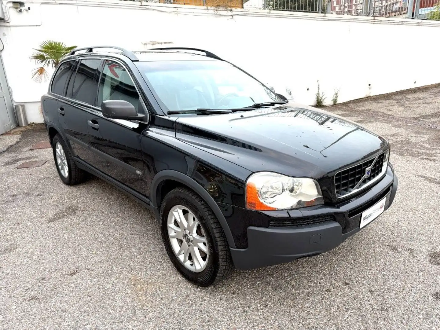 Volvo XC90 2.4 D5 185 CV AWD Executive Nero - 2