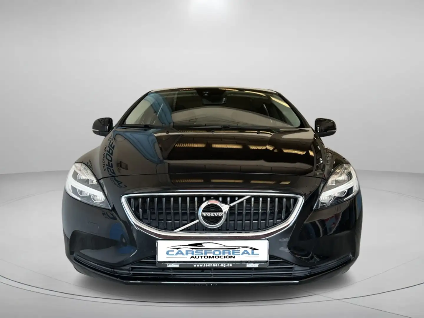 Volvo V40 D2 Momentum Aut. 120 (4.75) Negro - 2