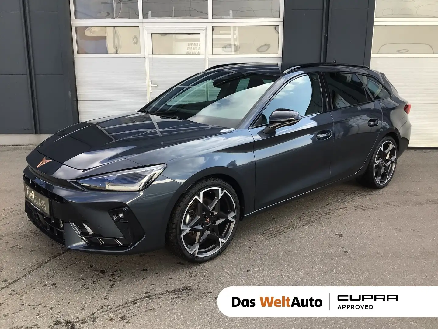 CUPRA Leon 1.5 eTSI DSG Grau - 1