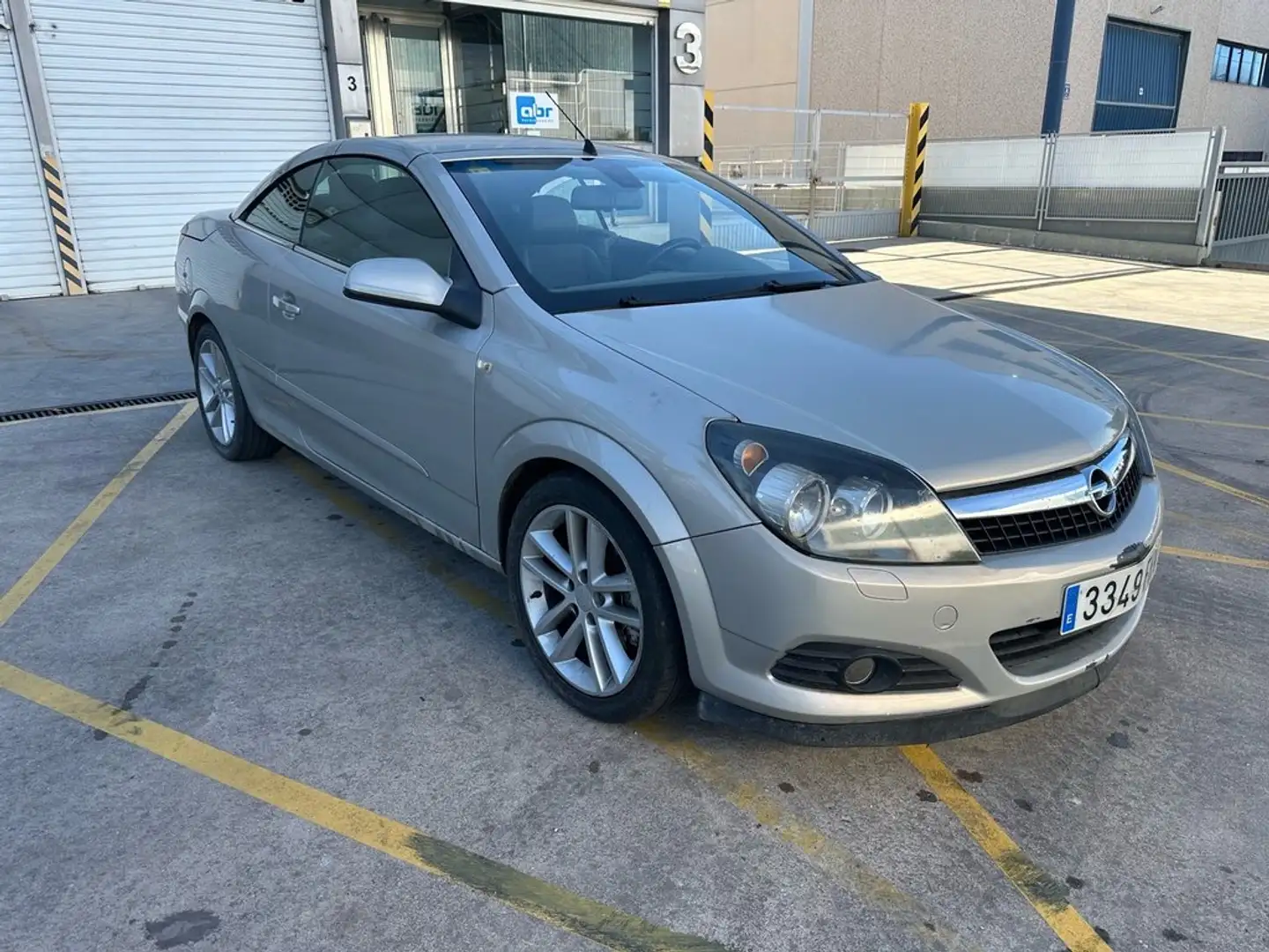 Opel Astra Twin Top 1.9CDTi Cosmo Beige - 2