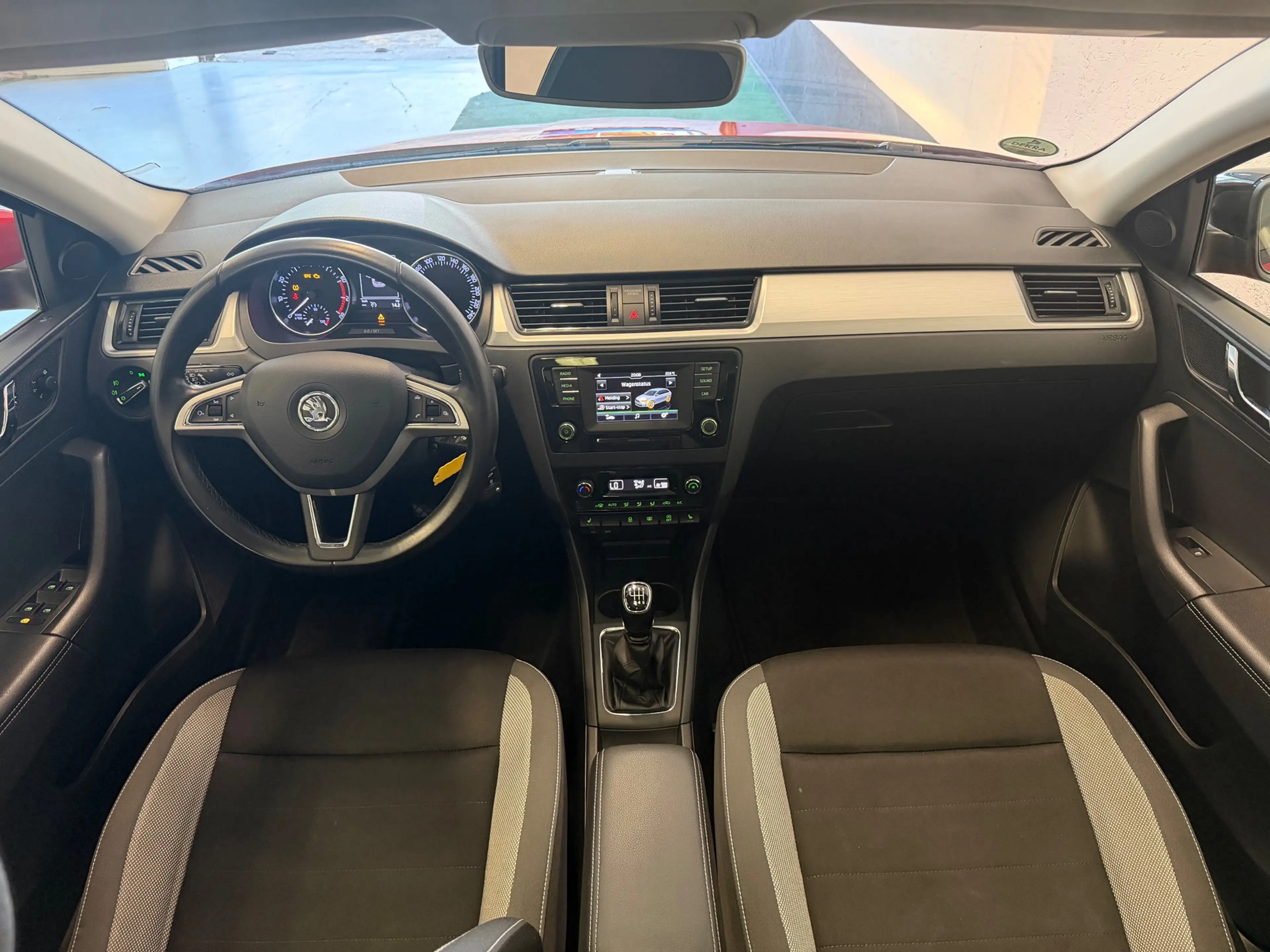 Skoda Rapid/Spaceback 1.2 TSI Greentech Drive — photo 11