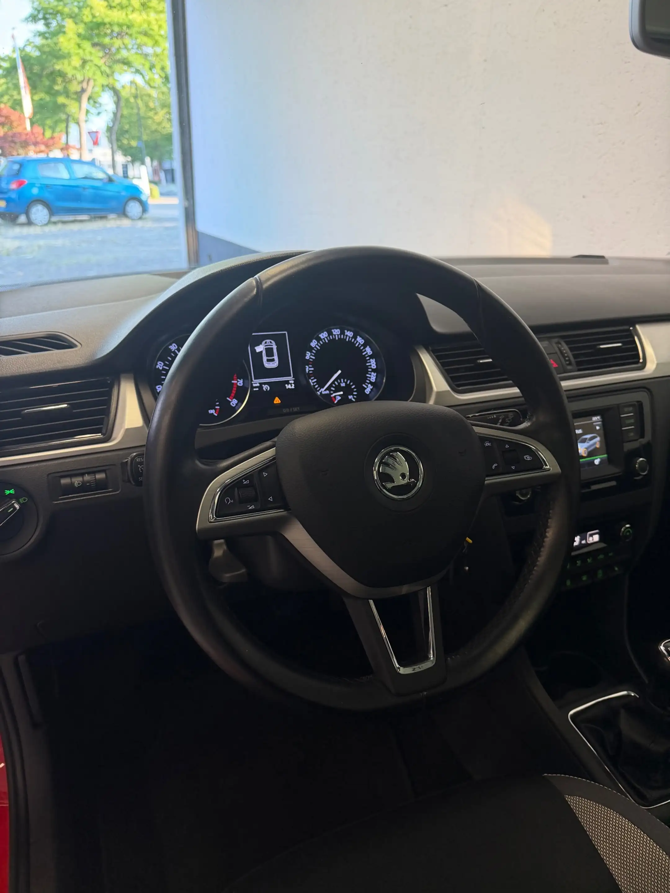 Skoda Rapid/Spaceback 1.2 TSI Greentech Drive — photo 10