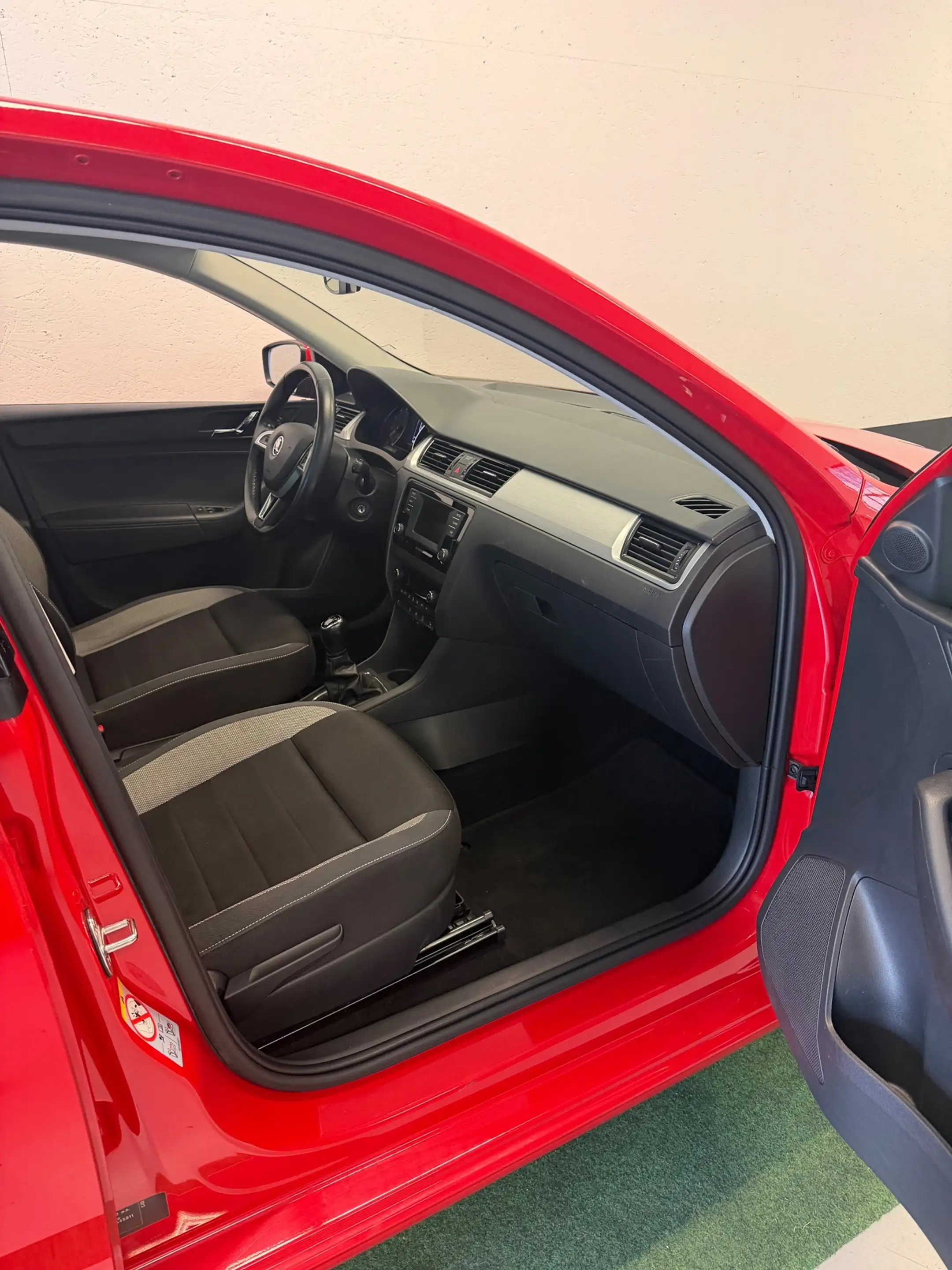 Skoda Rapid/Spaceback 1.2 TSI Greentech Drive — photo 15