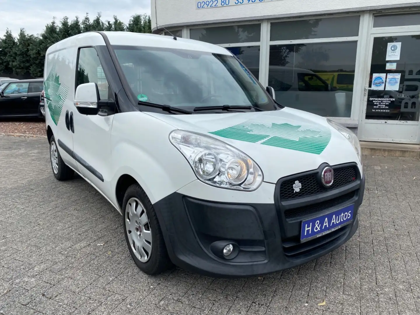 Fiat Doblo Cargo / Pritsche SX Kasten Weiß - 2