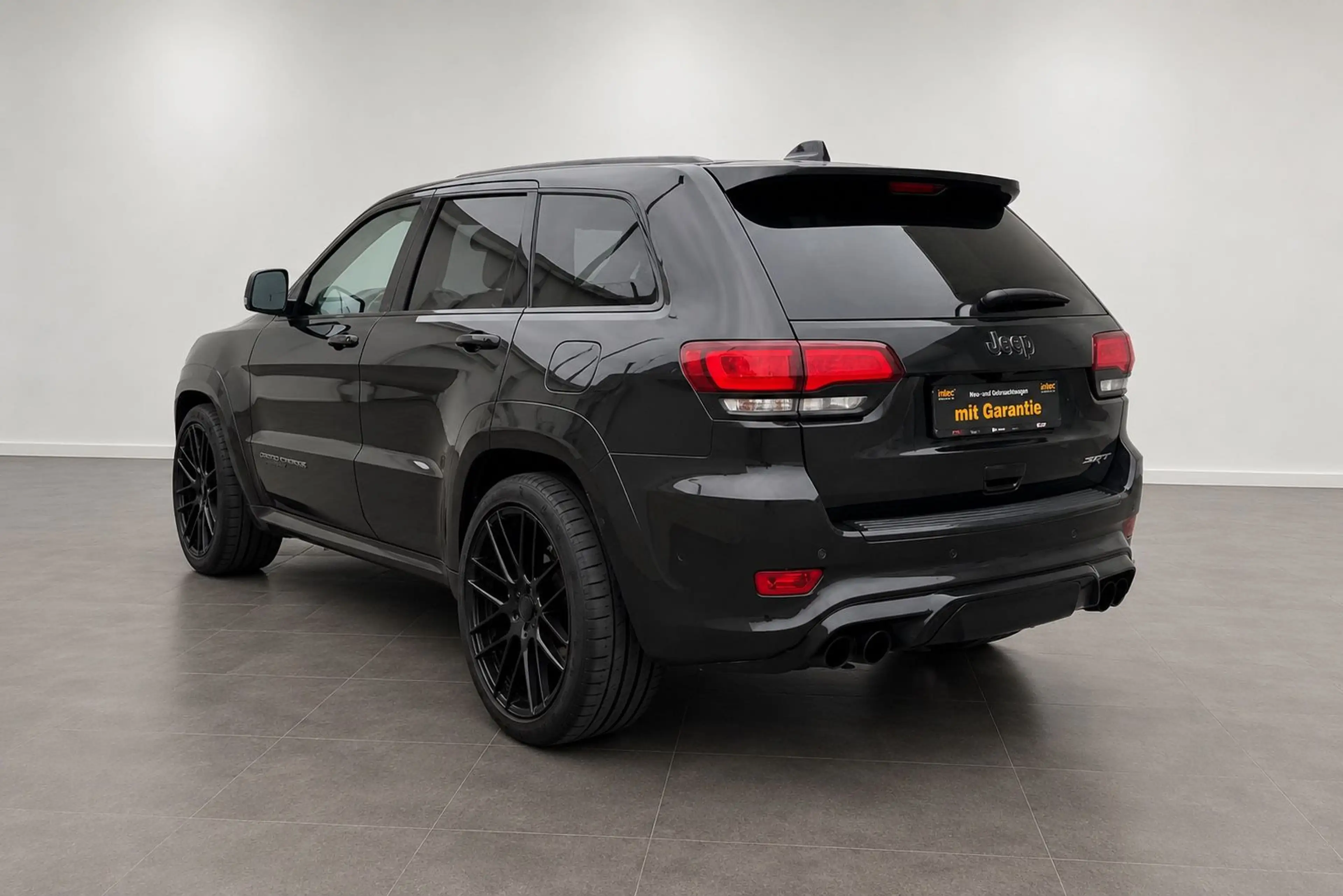 Jeep Grand Cherokee GRAND CHEROKEE 6.2l V8 HEMI Trackhawk*Deutsch* — photo 4