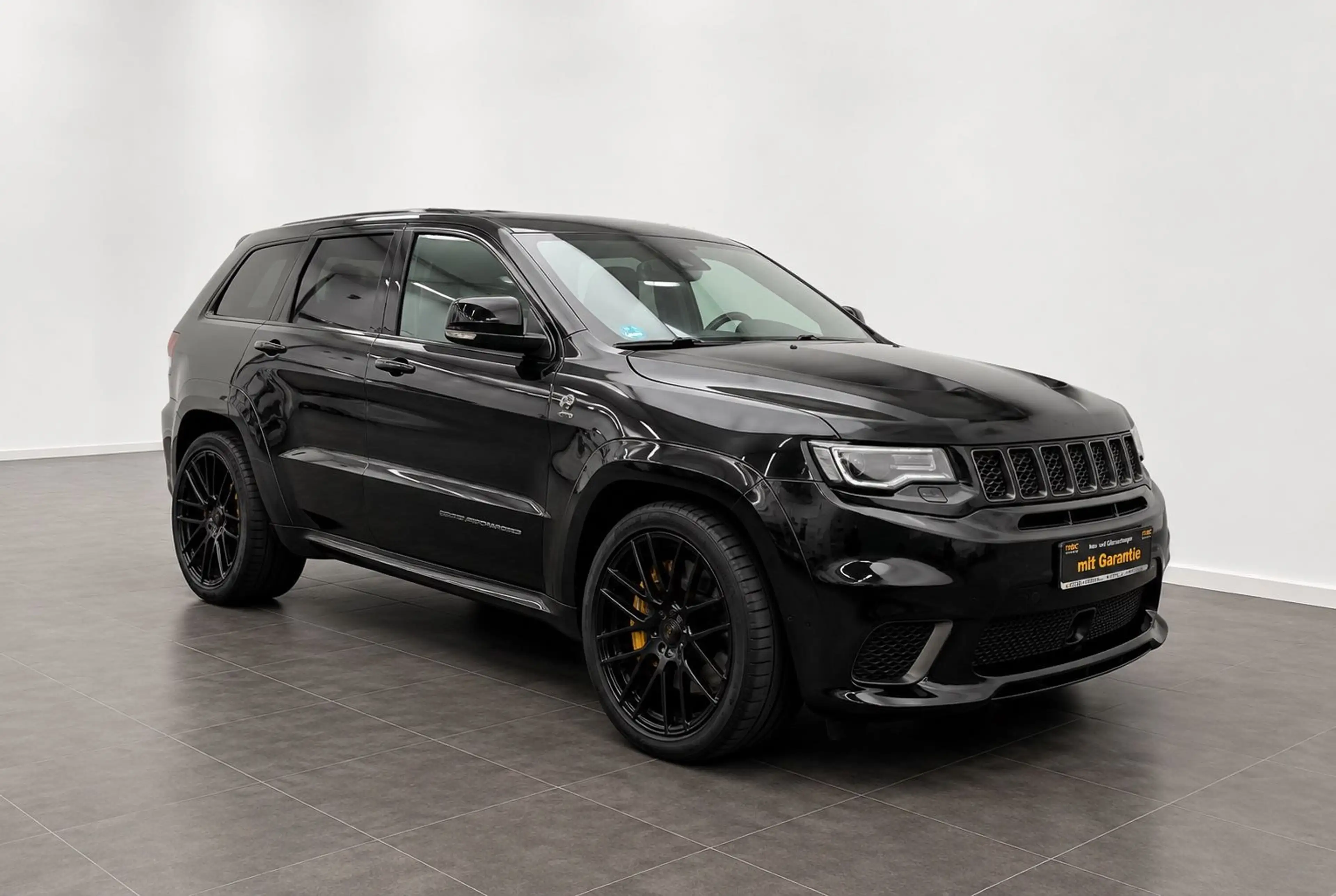 Jeep Grand Cherokee GRAND CHEROKEE 6.2l V8 HEMI Trackhawk*Deutsch* — photo 2