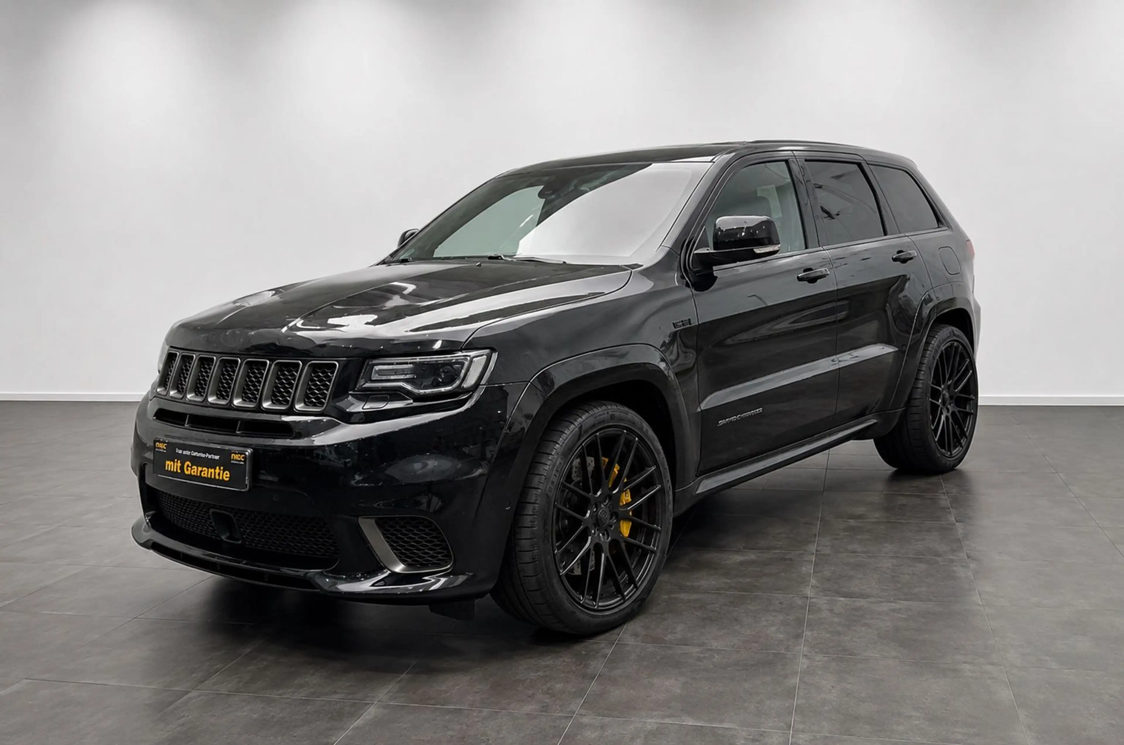 Jeep Grand Cherokee GRAND CHEROKEE 6.2l V8 HEMI Trackhawk*Deutsch*